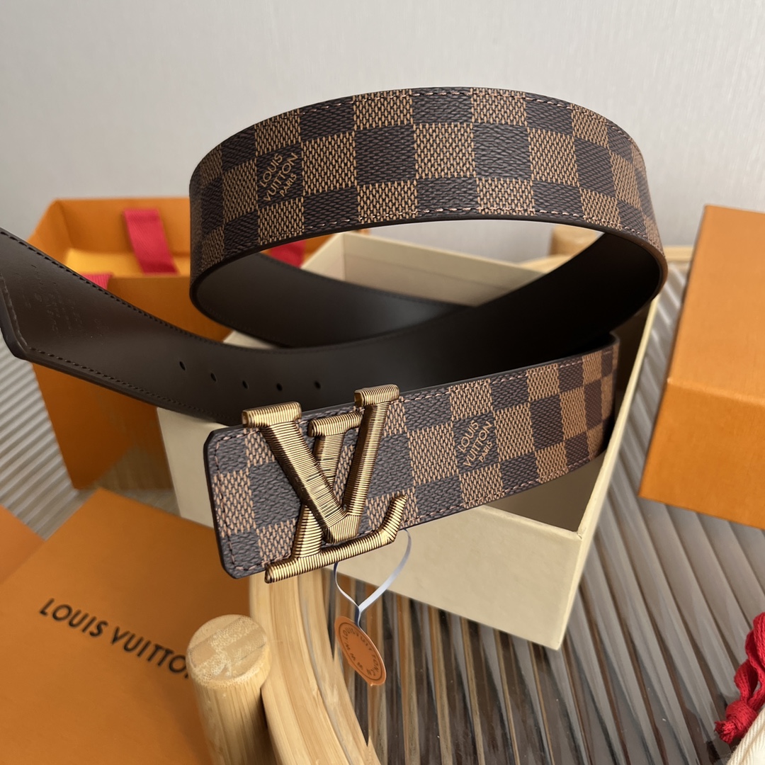 Louis Vuitton Male Basic Belt Cow Leather M