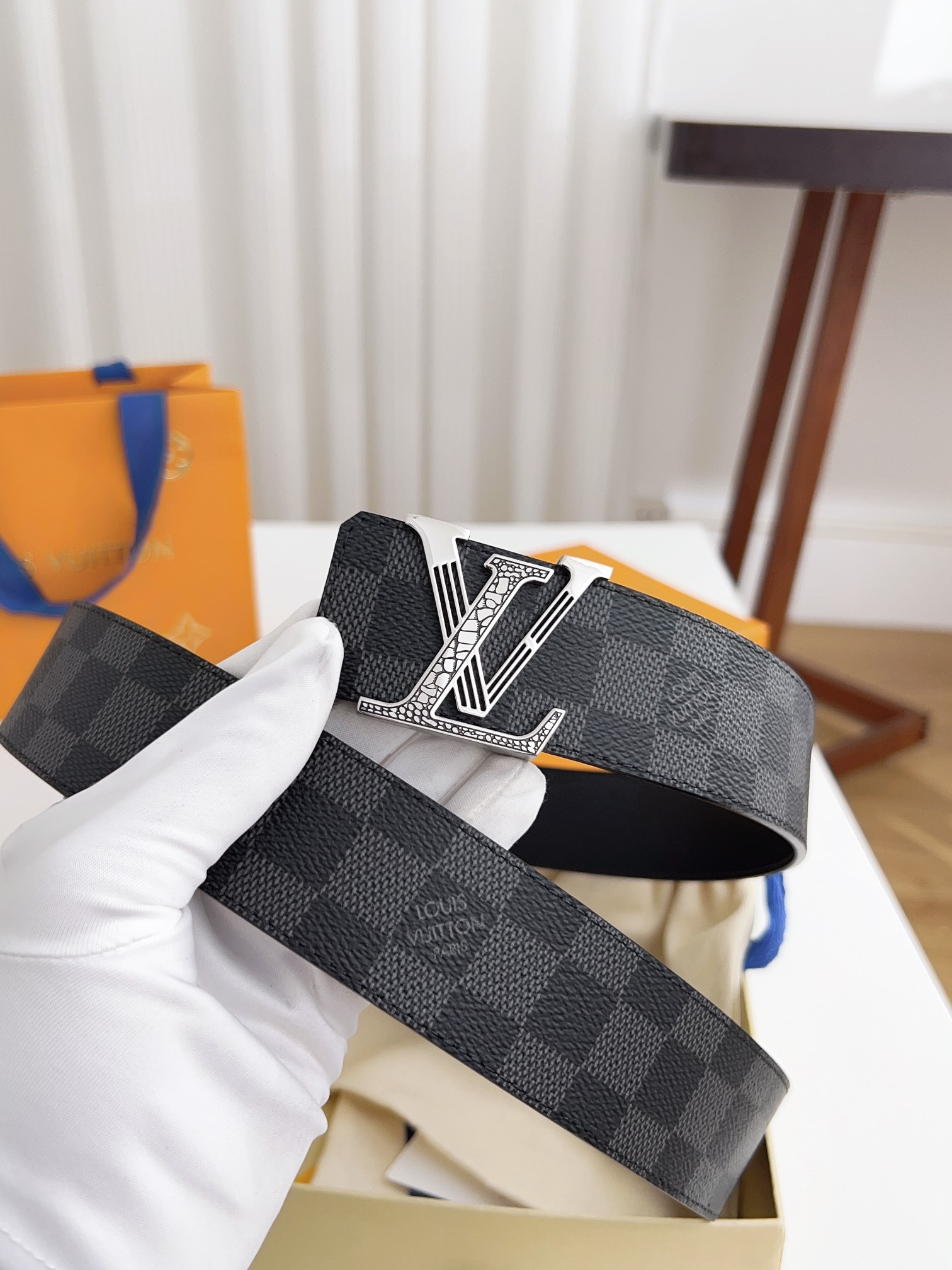 Louis Vuitton Basic Belt Cow Leather Waterproof