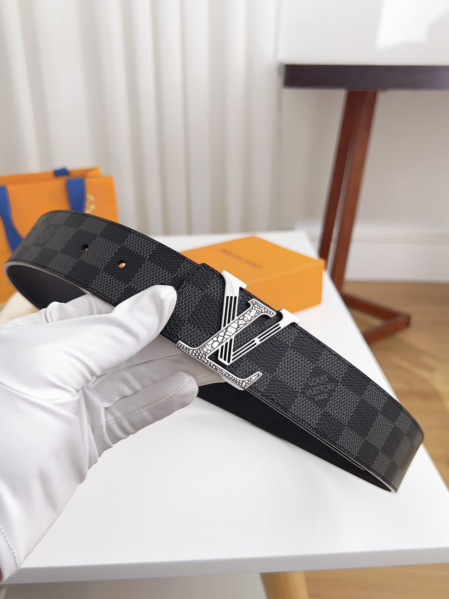 Louis Vuitton Basic Belt Cow Leather Waterproof