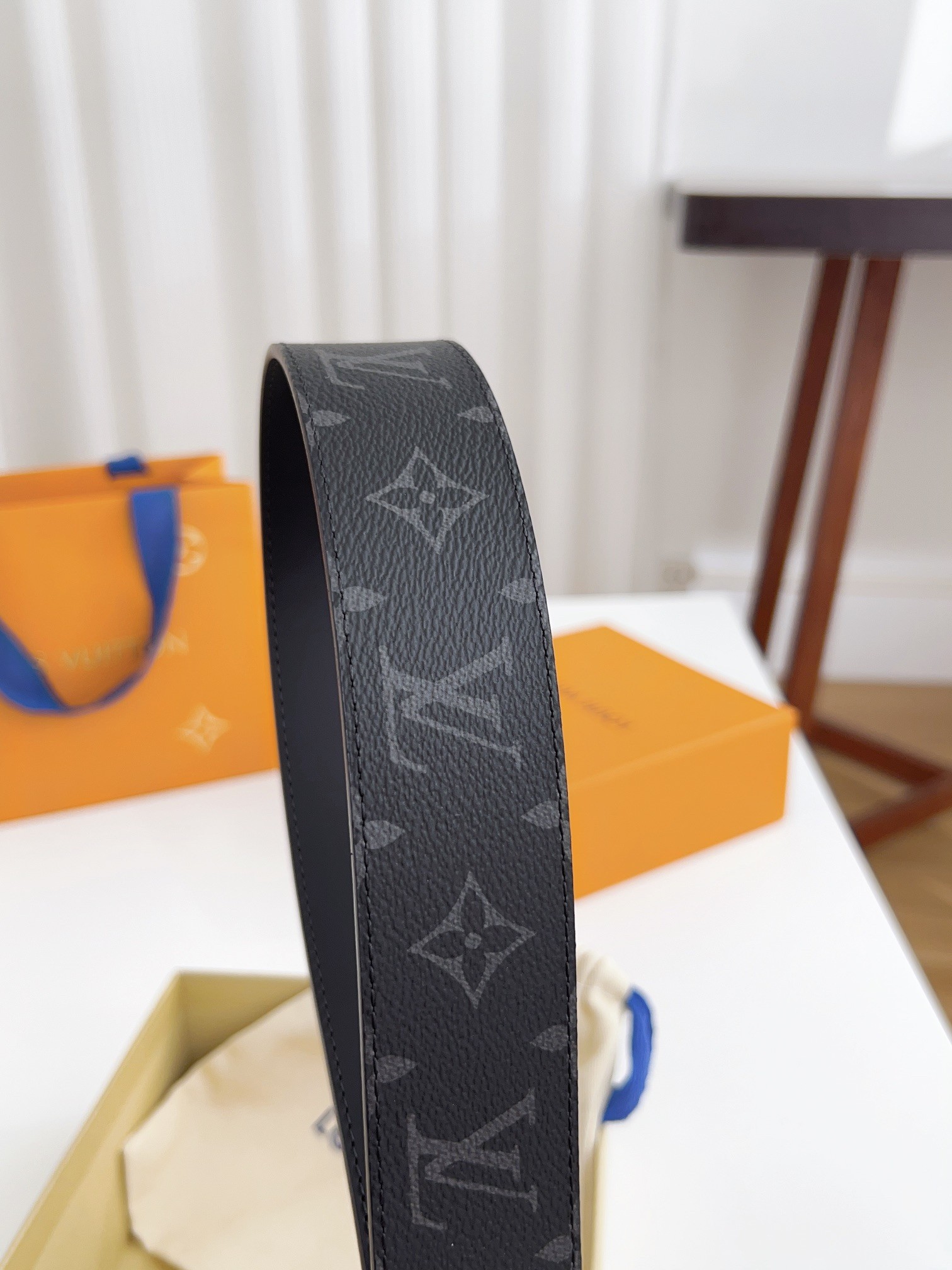 Louis Vuitton Basic Belt Cow Leather Waterproof