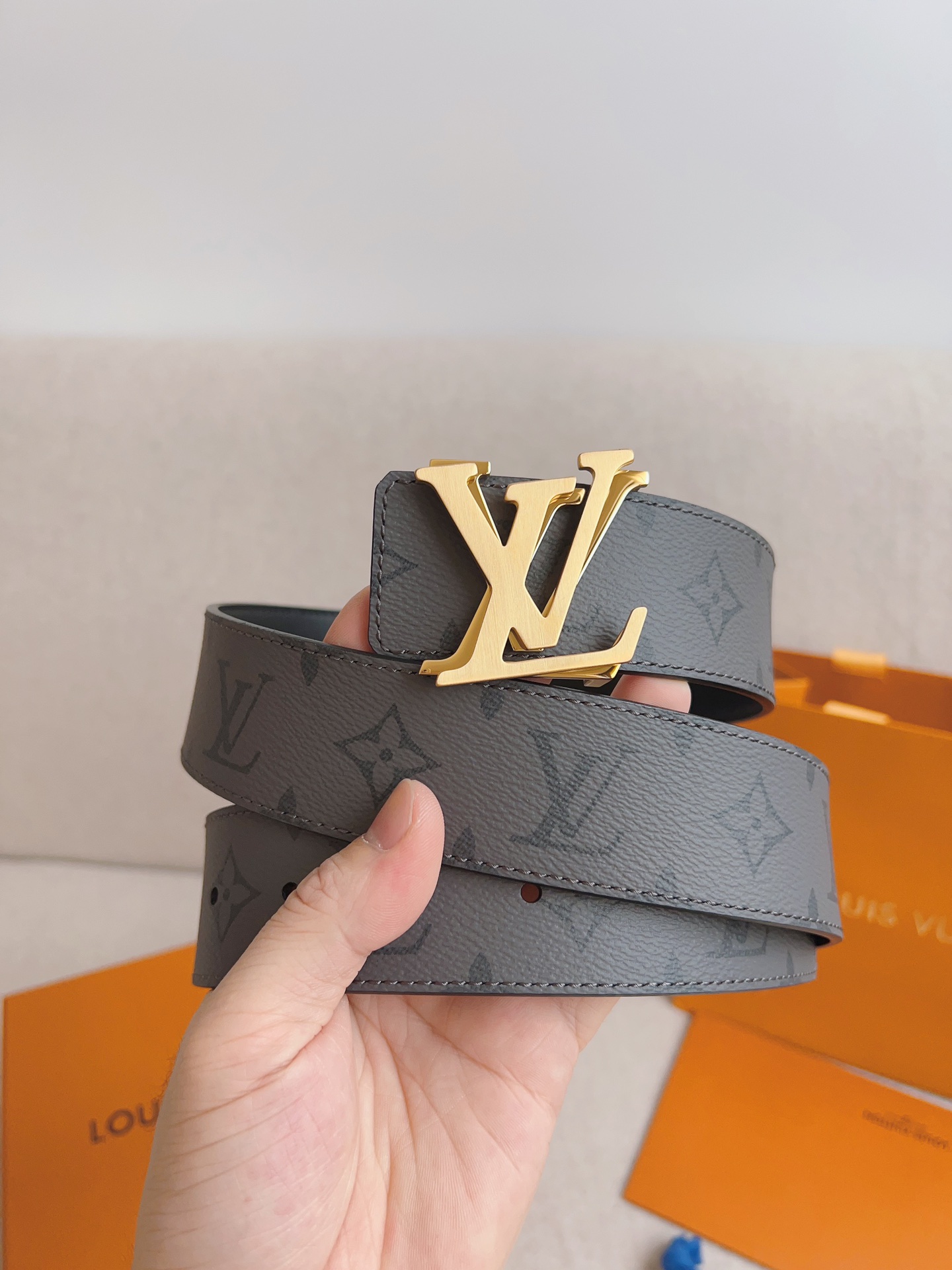 Louis Vuitton Basic Belt 40mm-l