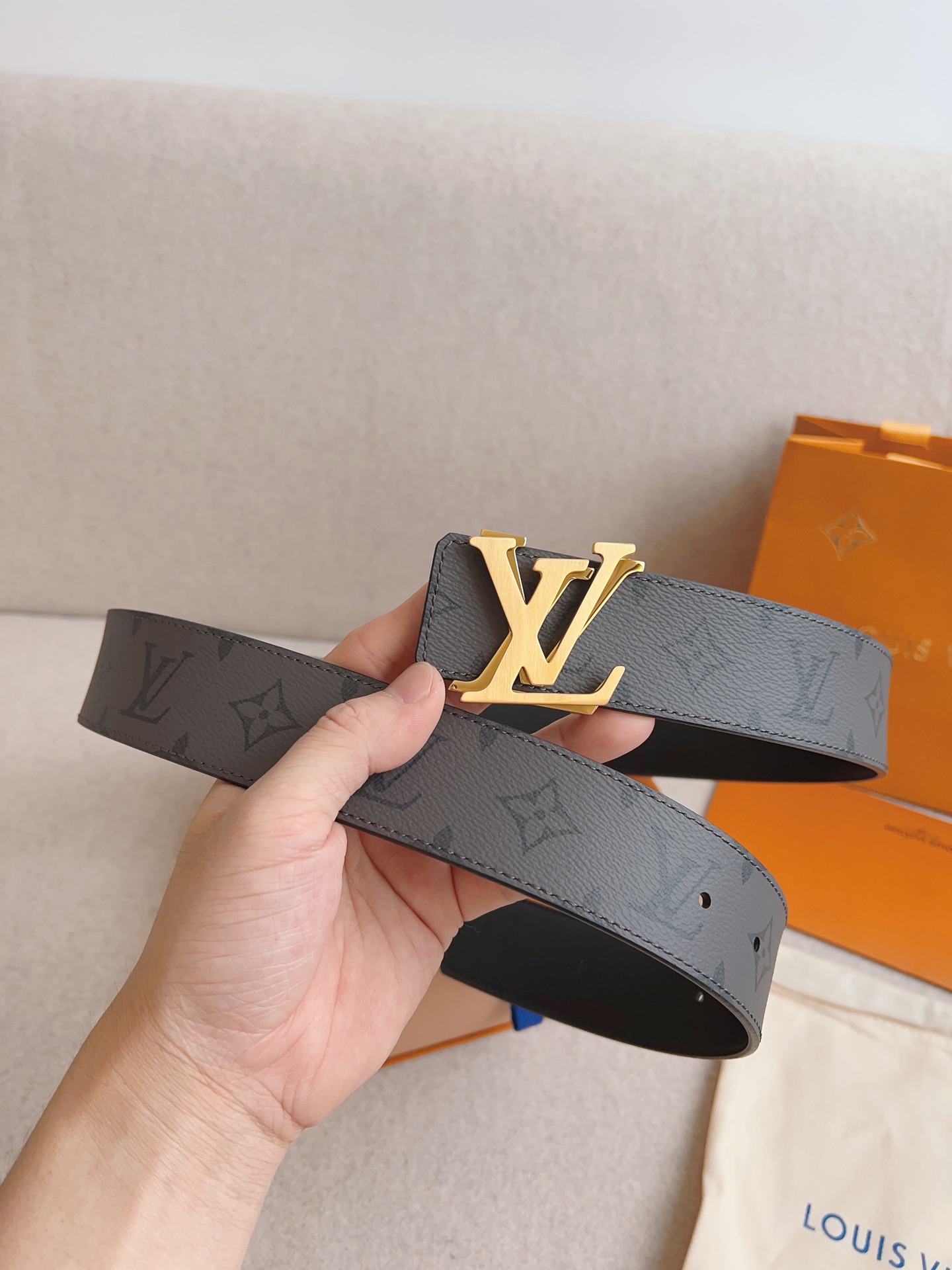Louis Vuitton Basic Belt 40mm-l
