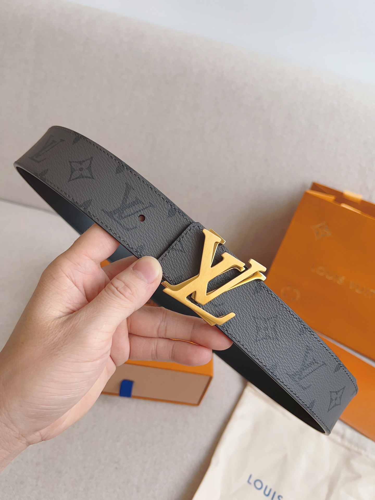 Louis Vuitton Basic Belt 40mm-l