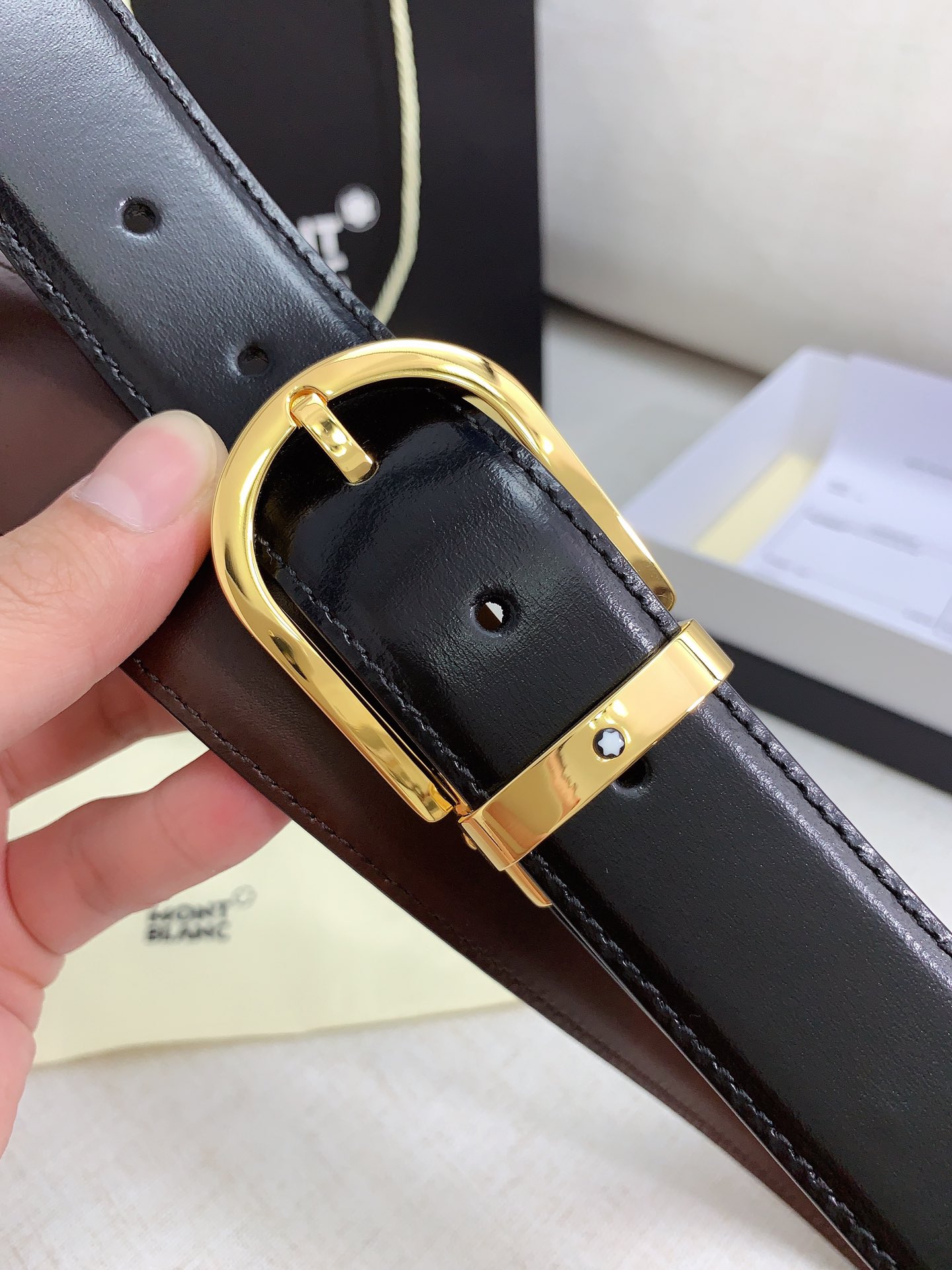 Montblanc Basic Belt Silver M