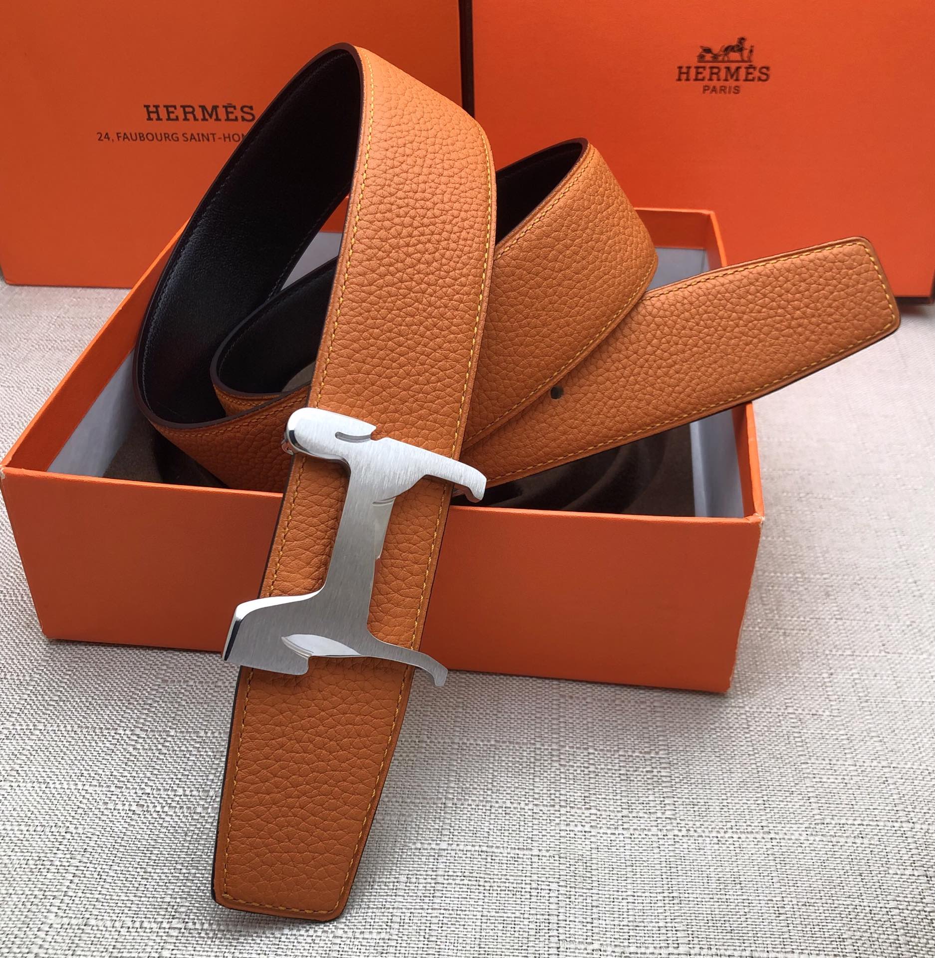 Hermès Basic Belt Top Grain Leather Black 38mm