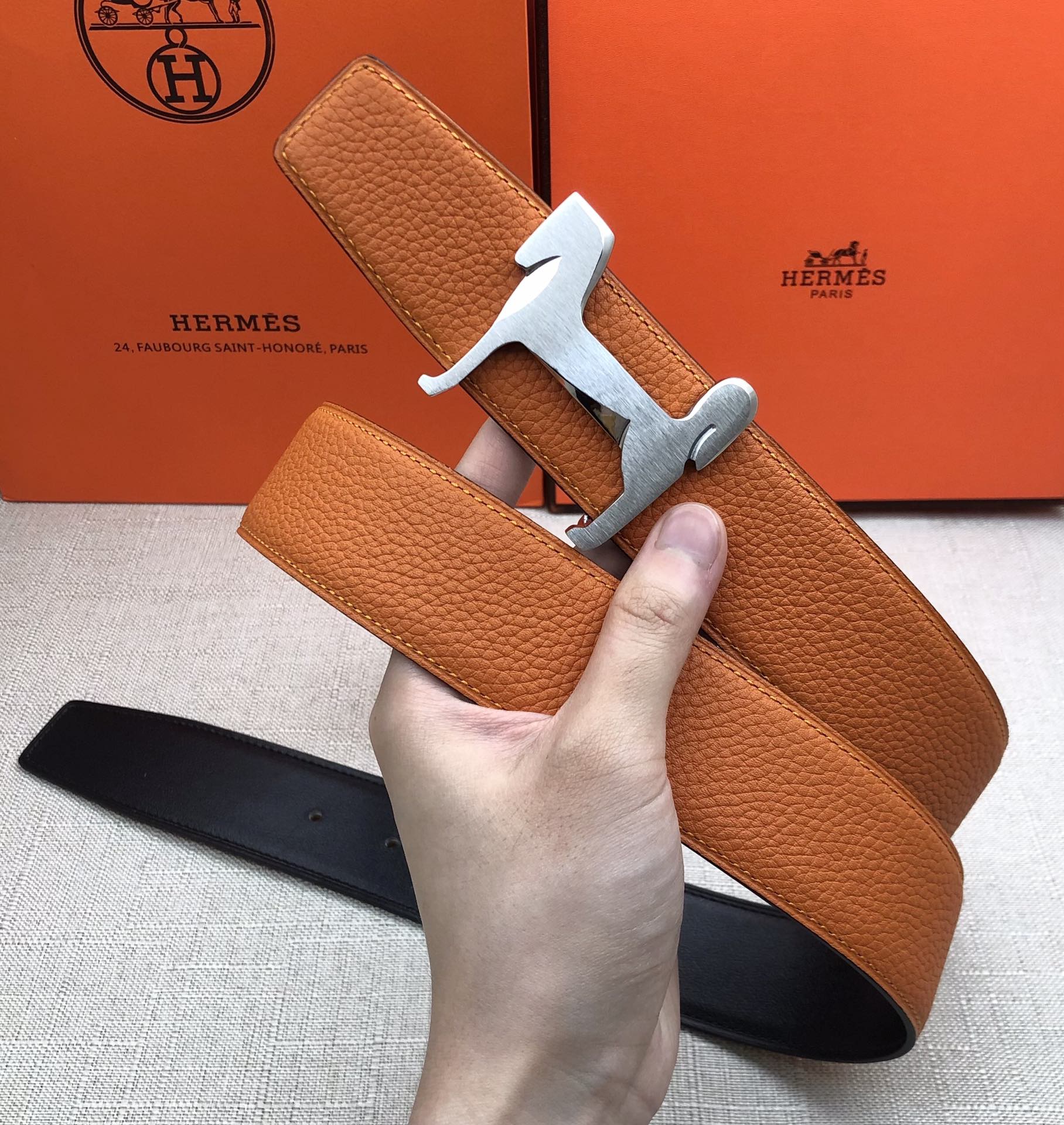 Hermès Basic Belt Top Grain Leather Black 38mm