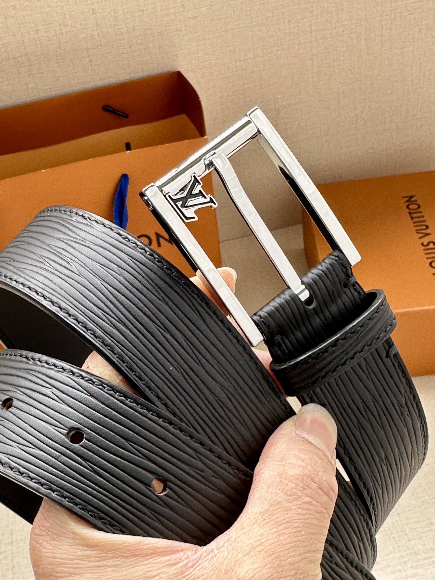 Louis Vuitton Basic Belt Sheepskin S-l