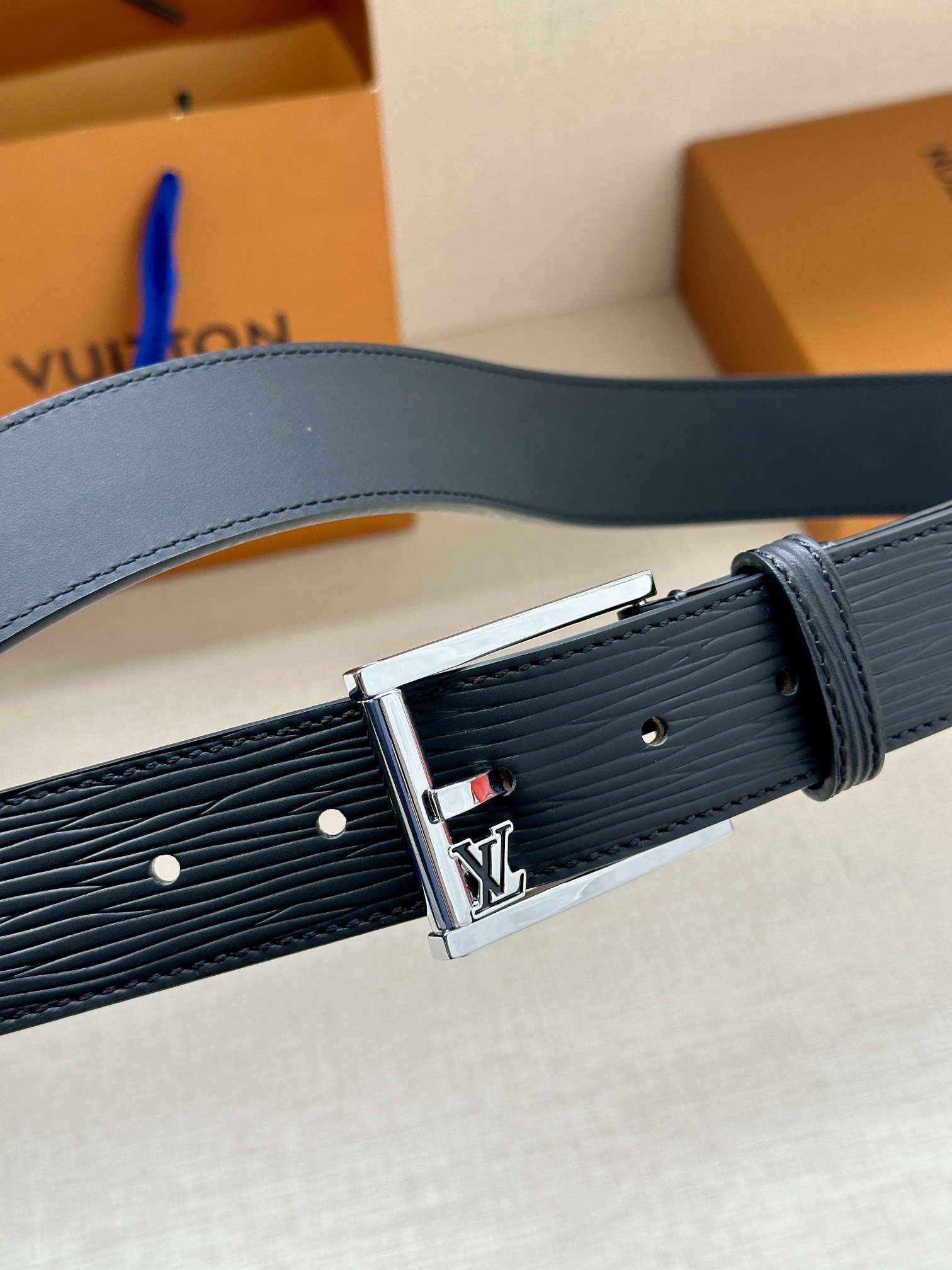 Louis Vuitton Basic Belt Sheepskin S-l