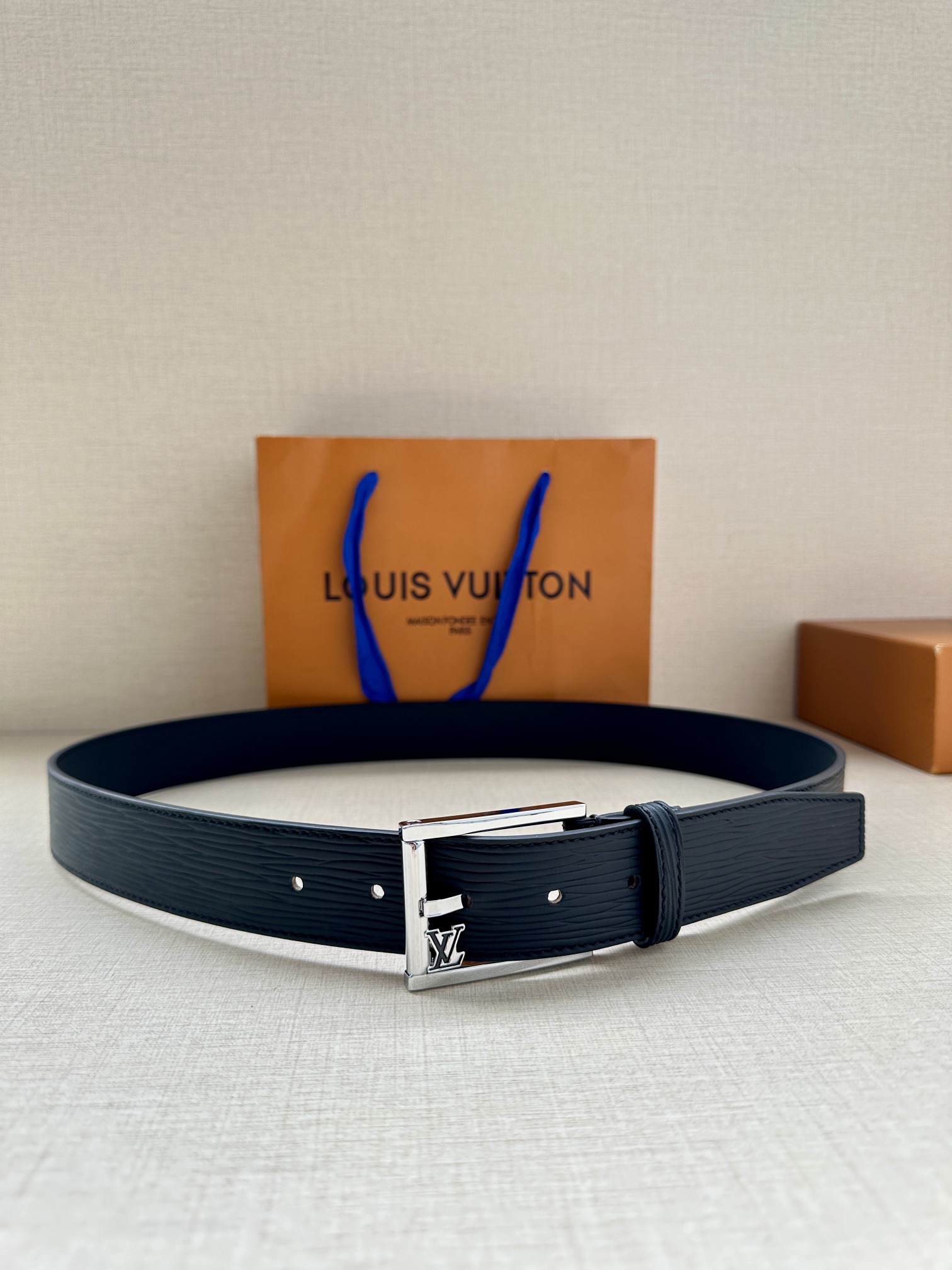 Louis Vuitton Basic Belt Sheepskin S-l