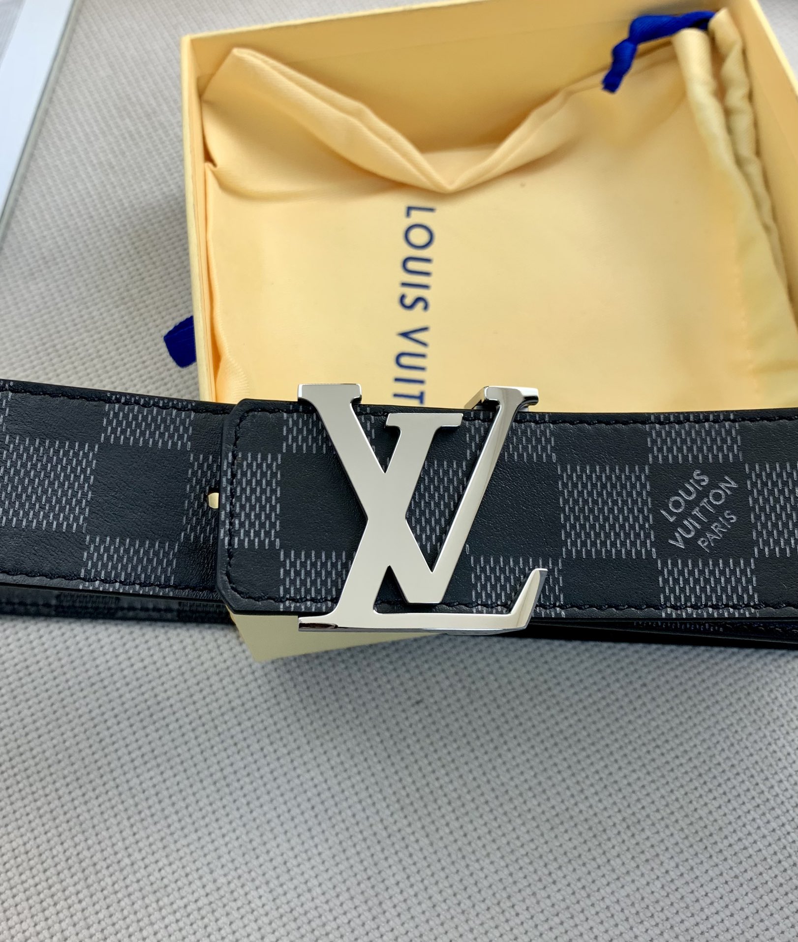 Louis Vuitton Leather Belt Top Grain Leather L
