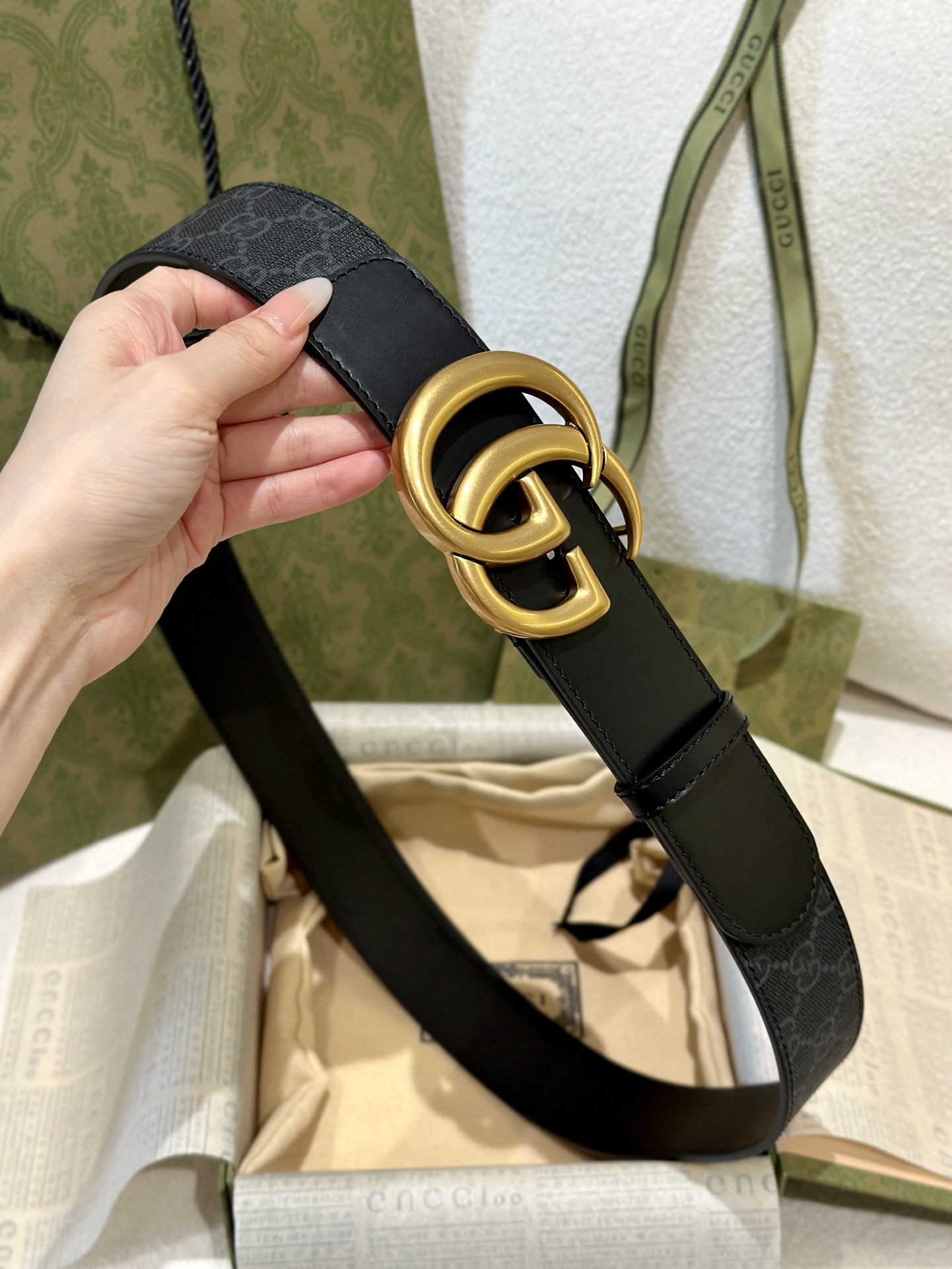 Gucci Basic Belt Cow Leather M