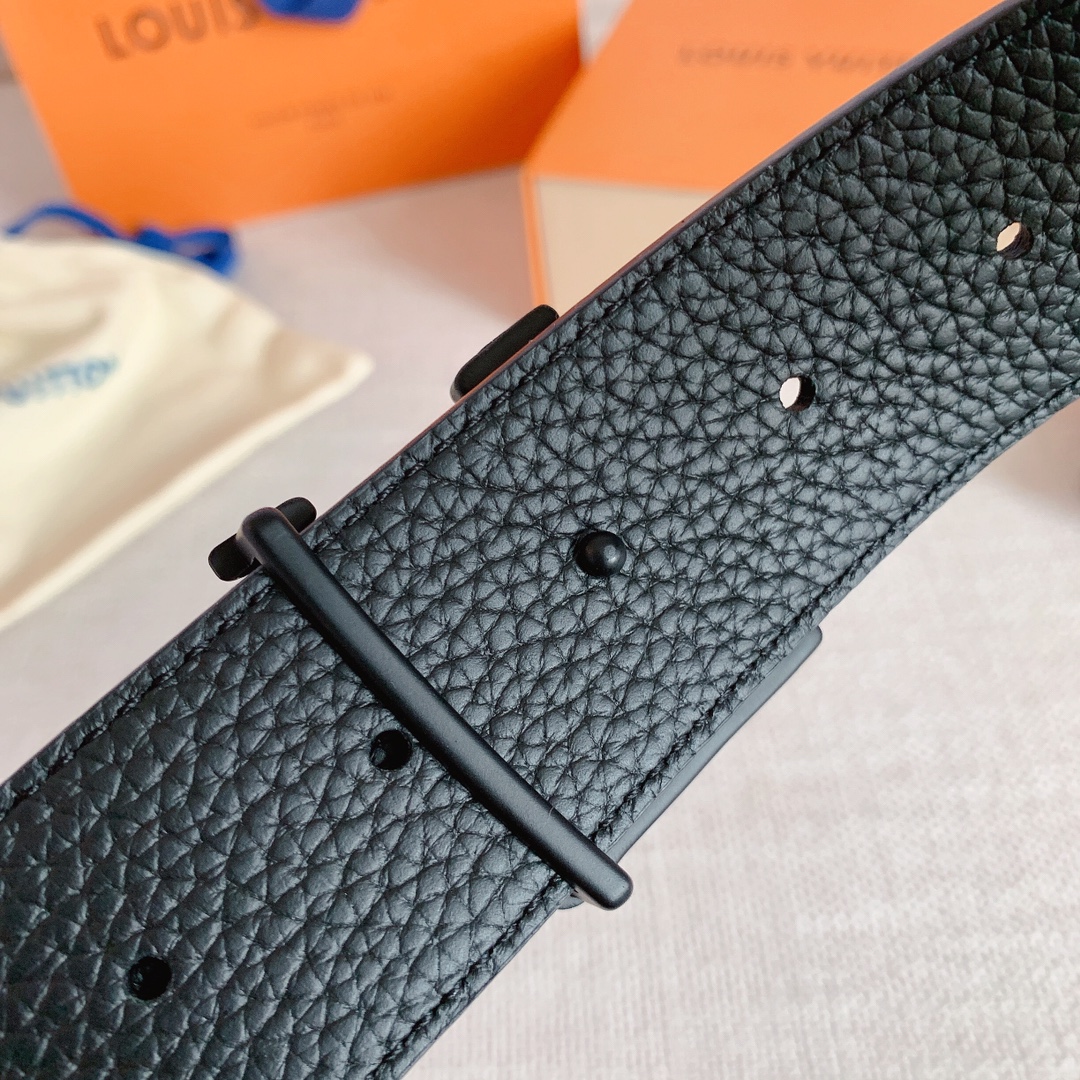 Louis Vuitton Male Basic Belt Cow Leather S-m-l