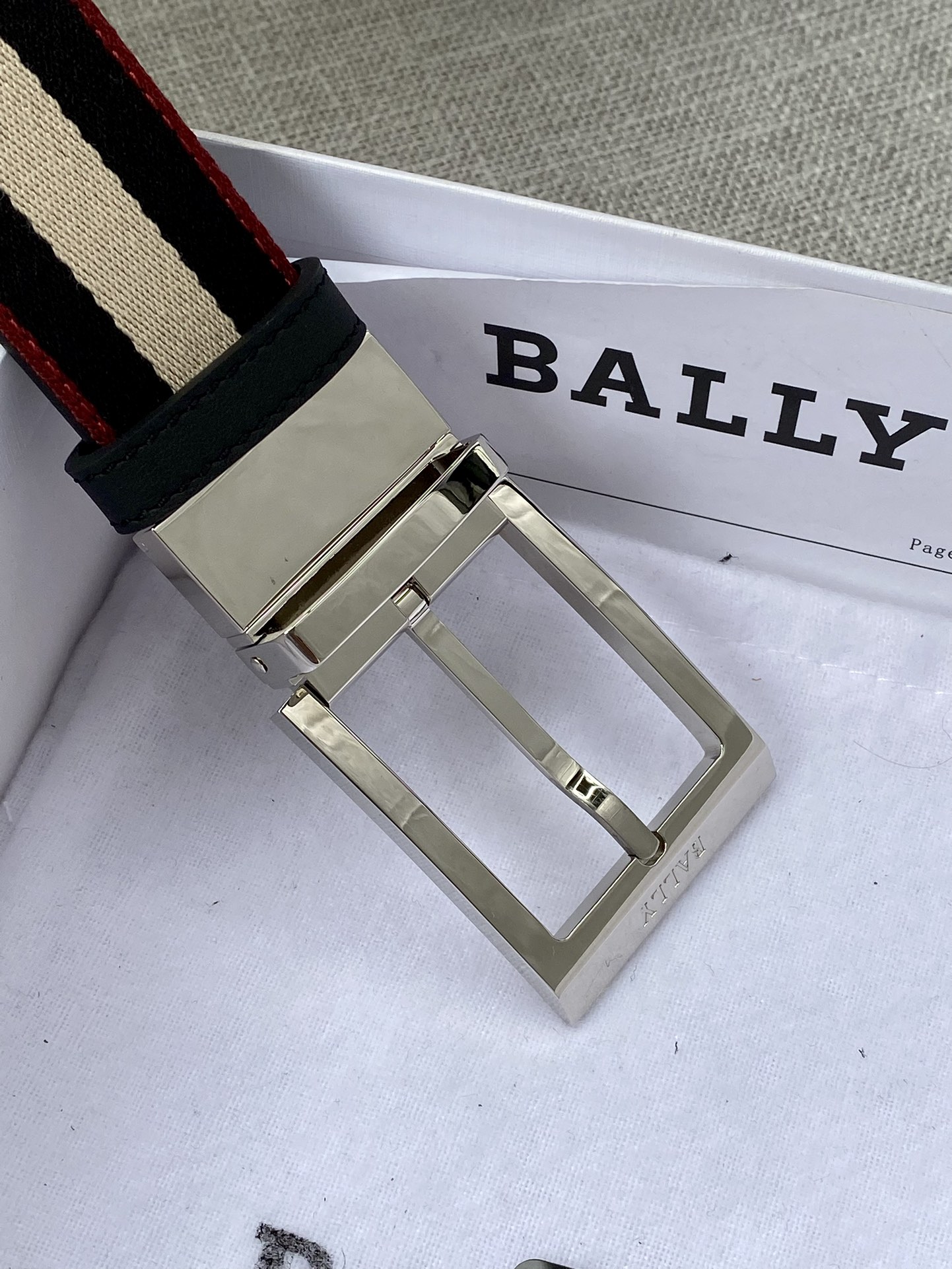Bally Male Leather Belt M-l