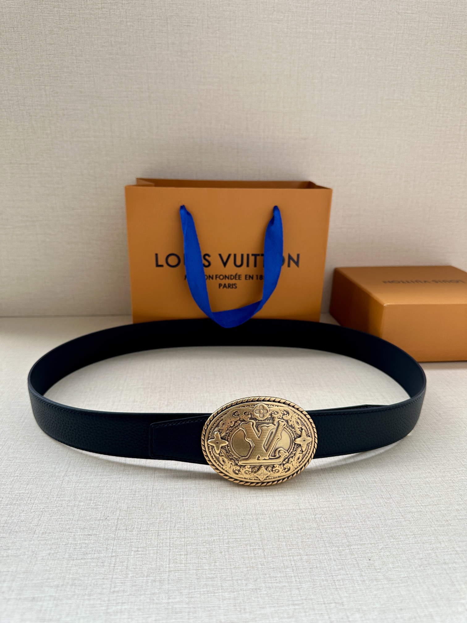 Louis Vuitton Basic Belt L