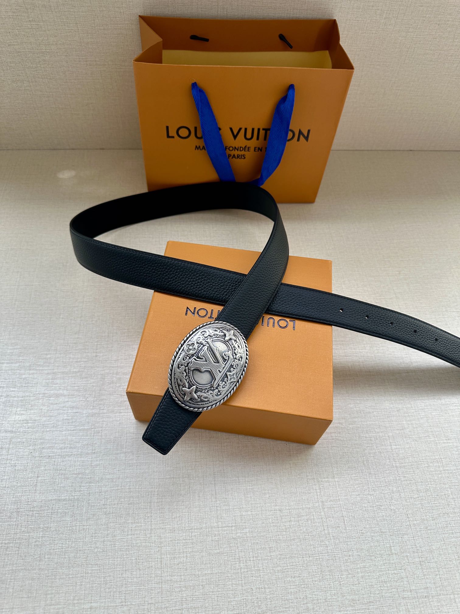 Louis Vuitton Basic Belt L