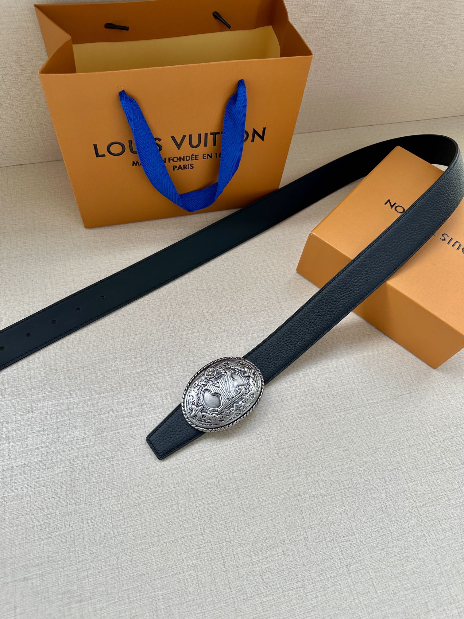 Louis Vuitton Basic Belt L