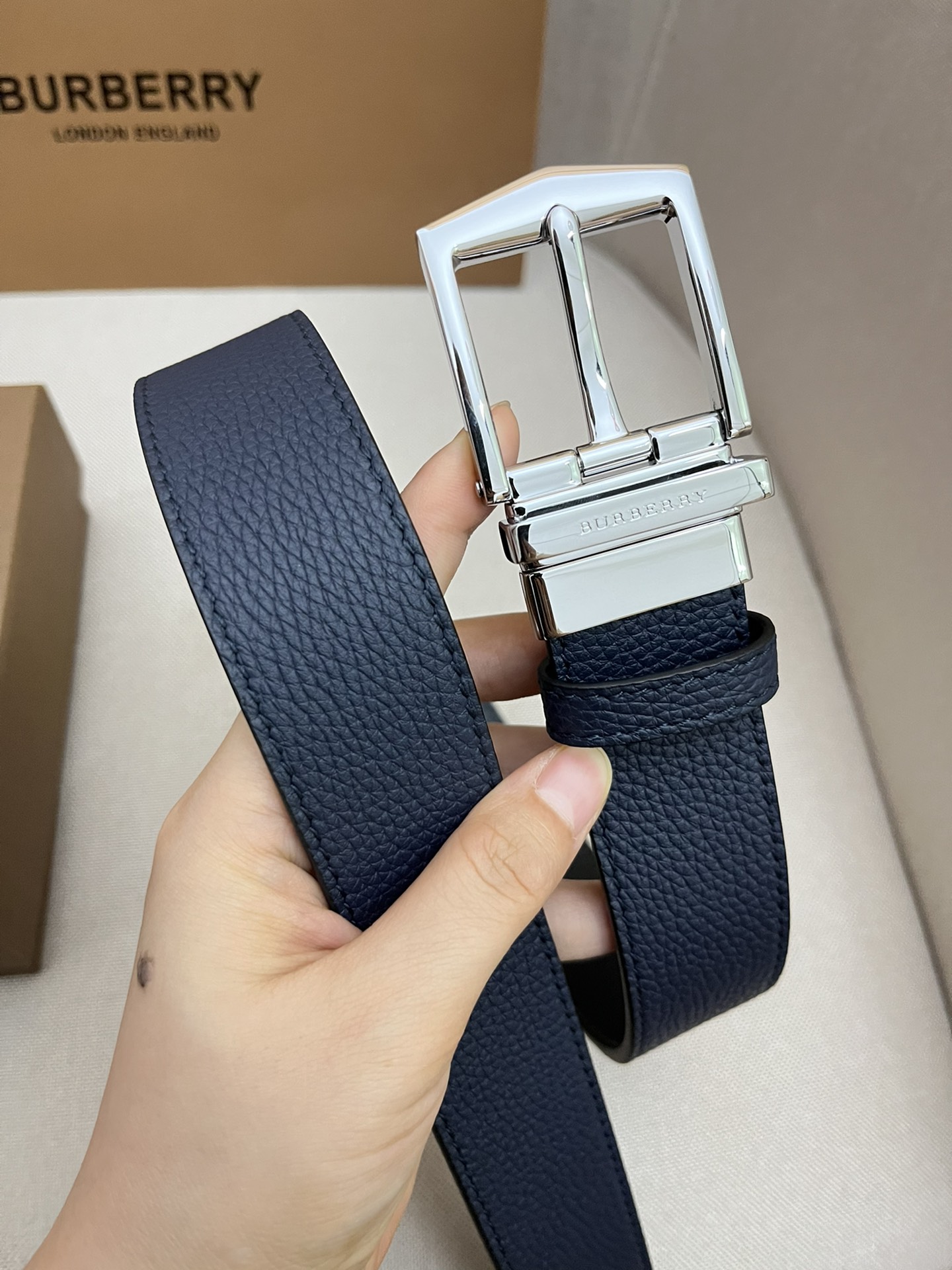 Burberry Male Leather Belt Top Grain Leather M