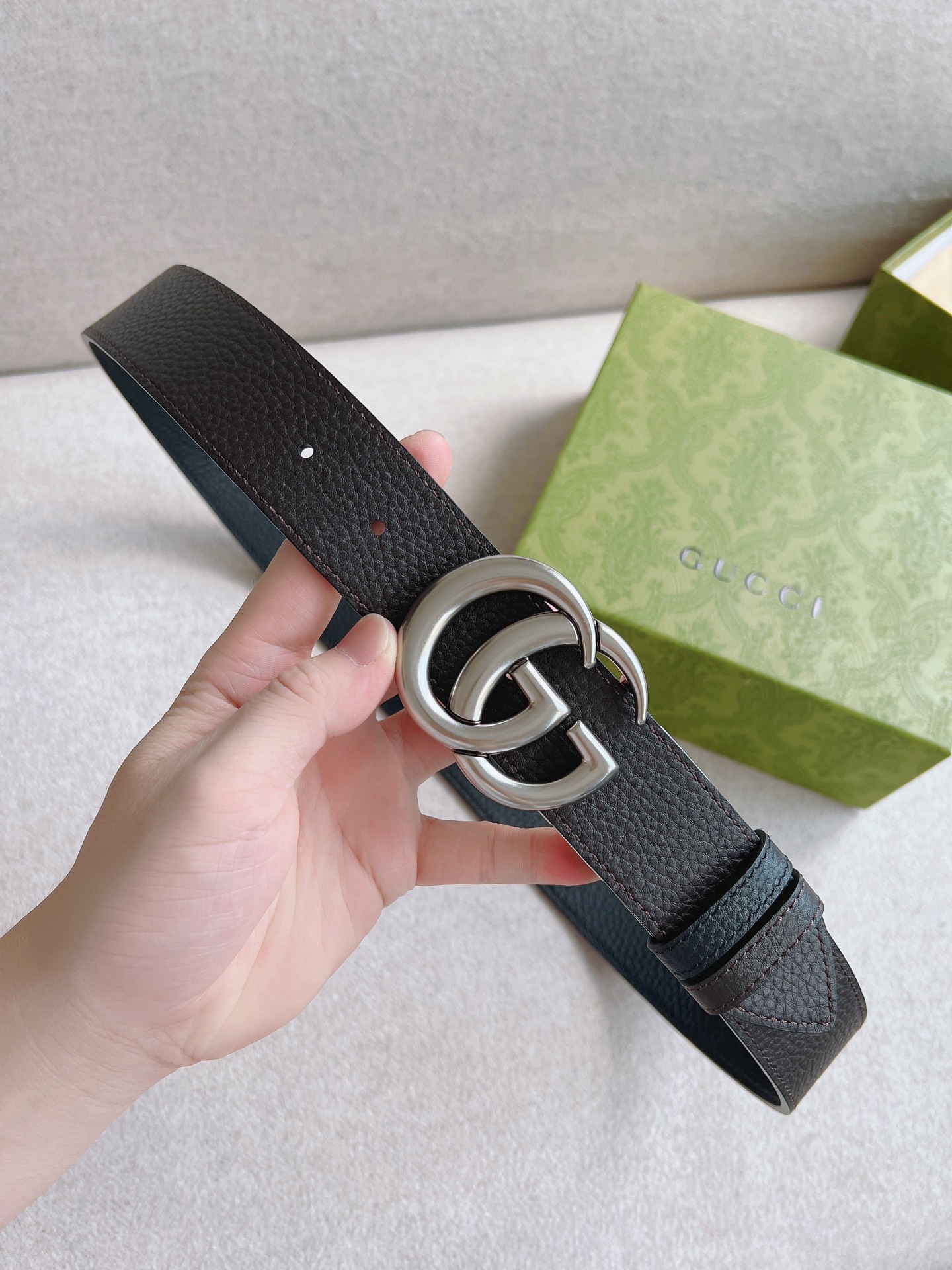 Gucci Basic Belt 37mm-m