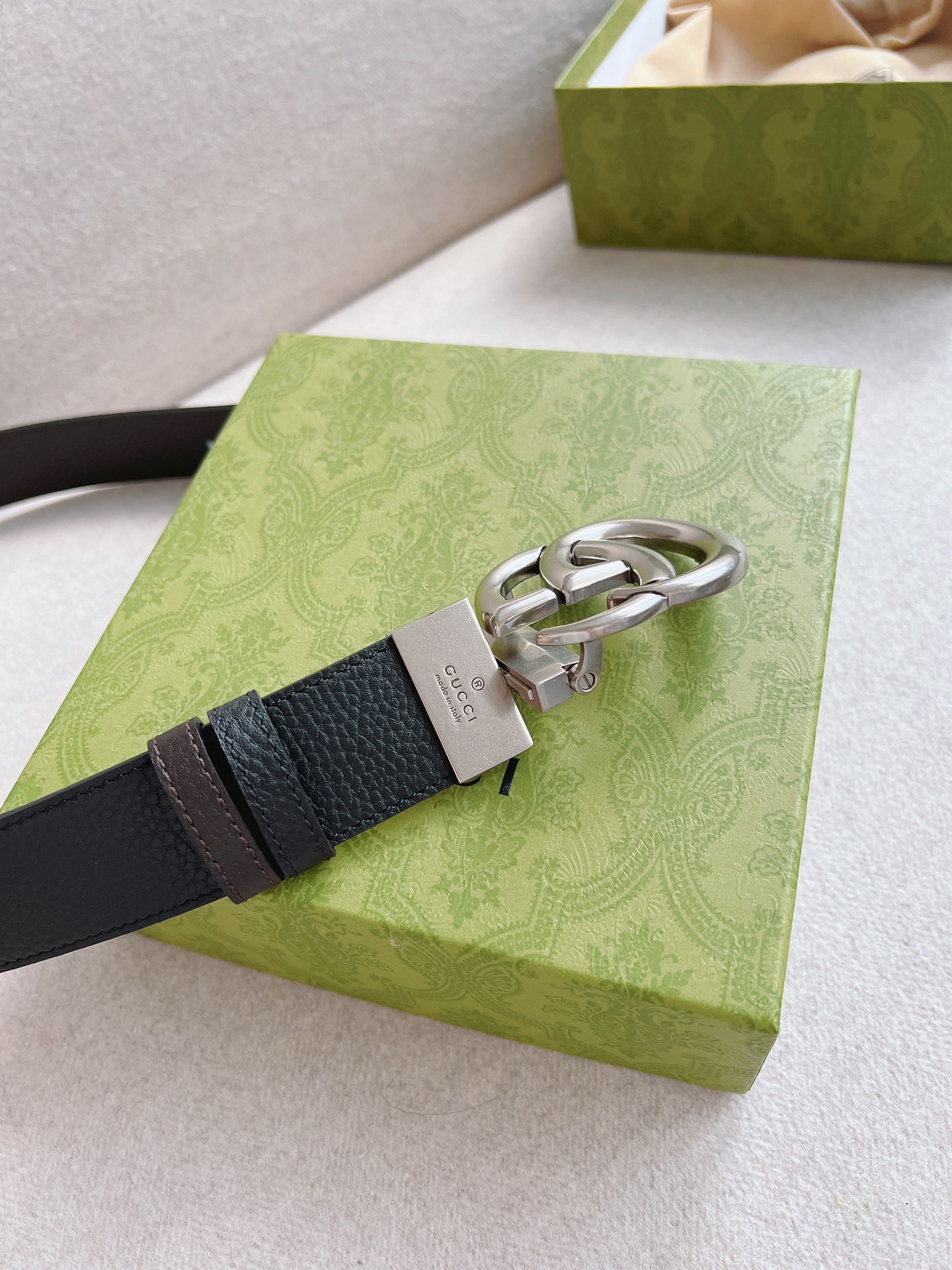 Gucci Basic Belt 37mm-m