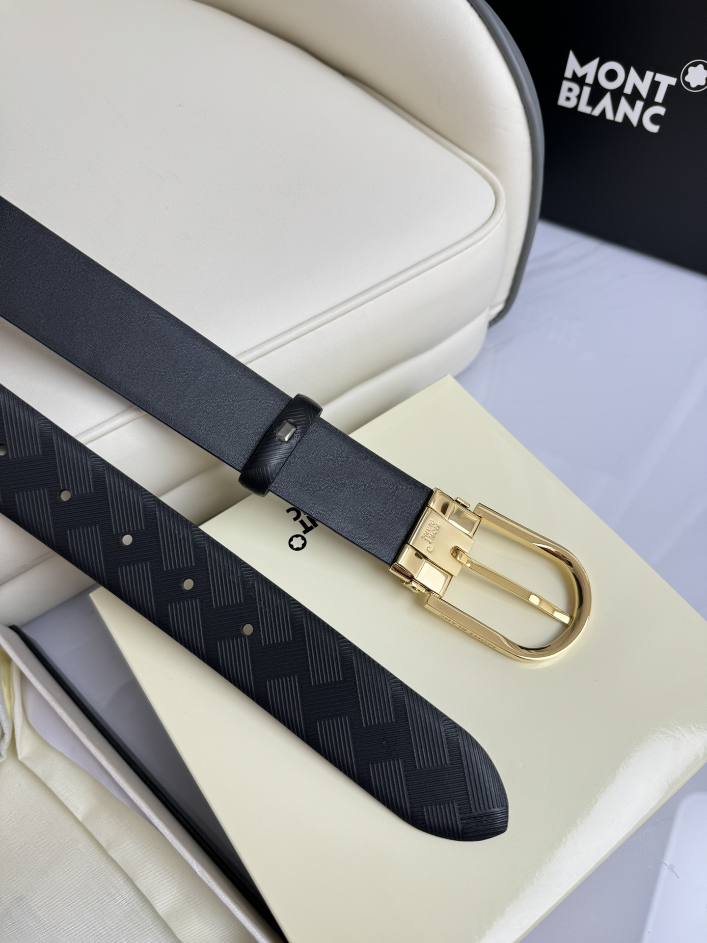 Montblanc Basic Belt Top Grain Leather M-l