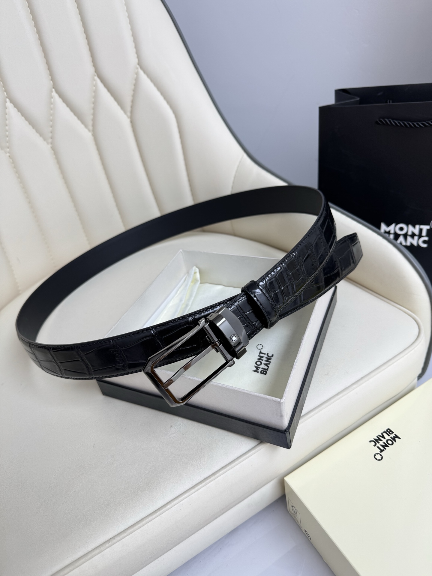 Montblanc Basic Belt Top Grain Leather M-l