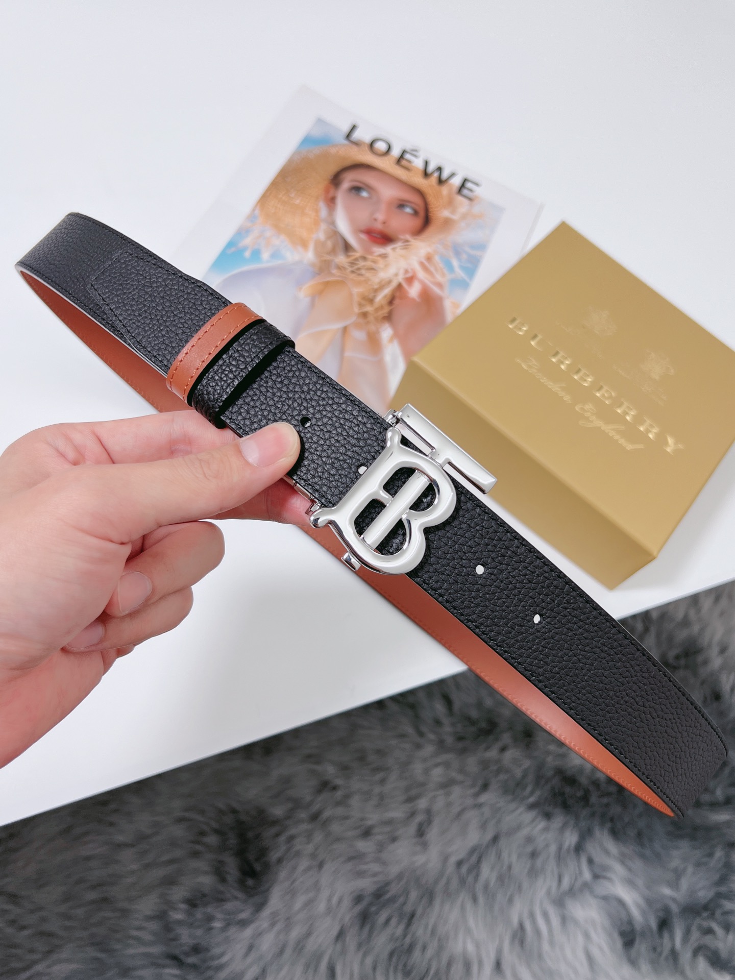 Burberry Basic Belt Top Grain Leather M