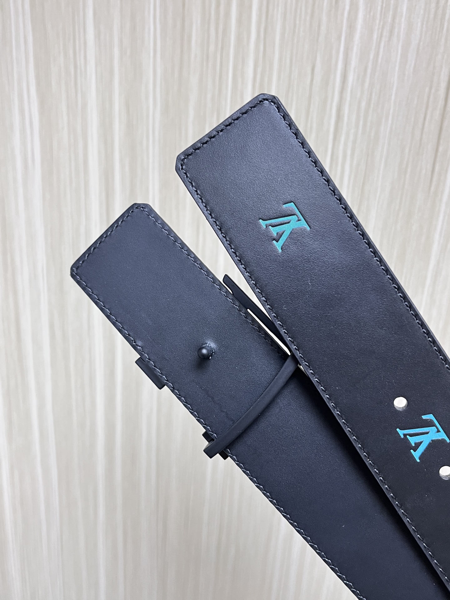 Louis Vuitton Male Basic Belt S-m-l