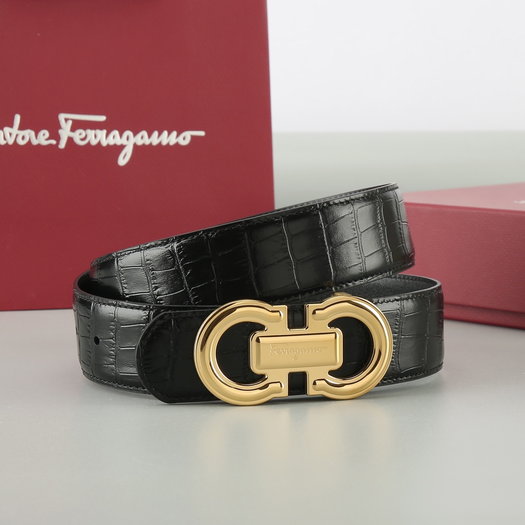 Salvatore Ferragamo Leather Belt Cow Leather