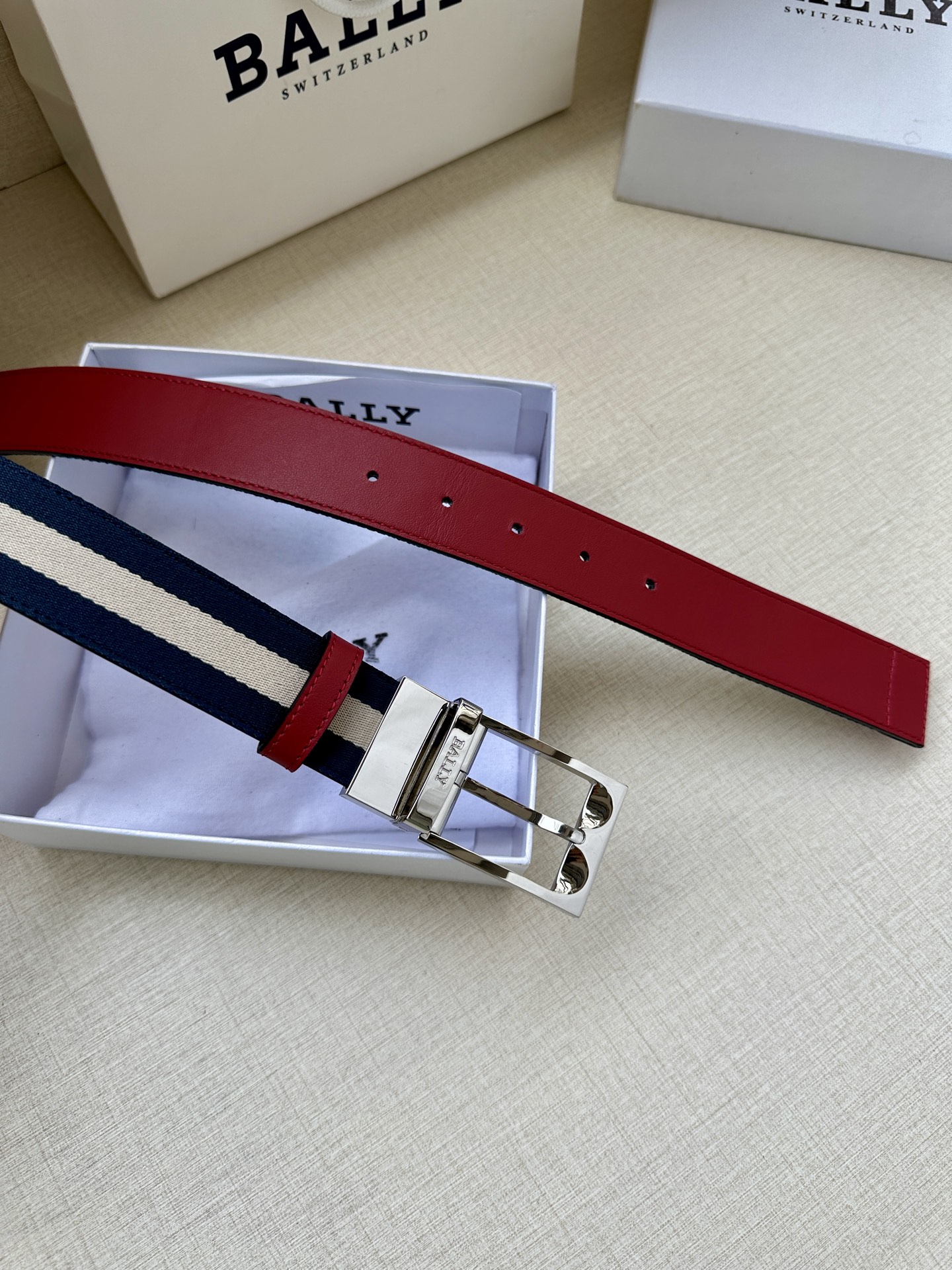 Bally Male Pin Buckle Belt Cow Leather M-l