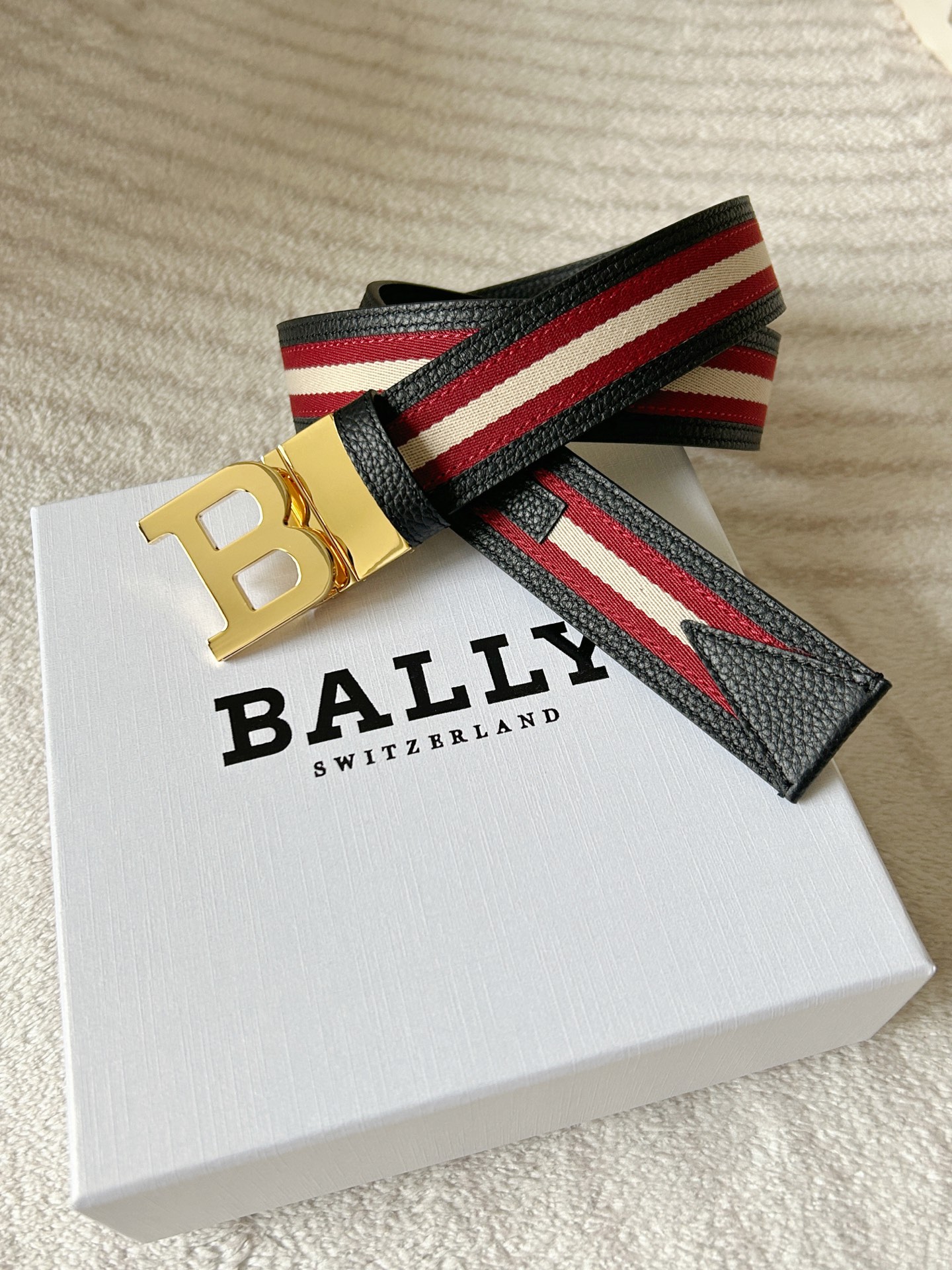 Bally Male Leather Belt L