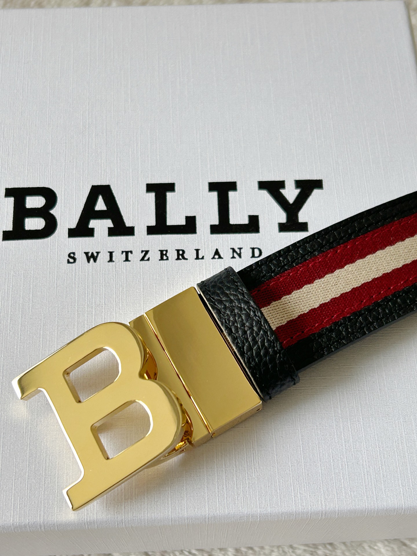 Bally Male Leather Belt L