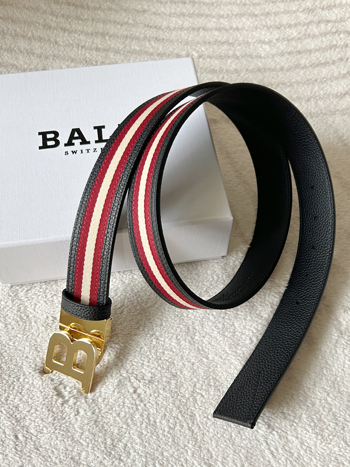 Bally Male Leather Belt L