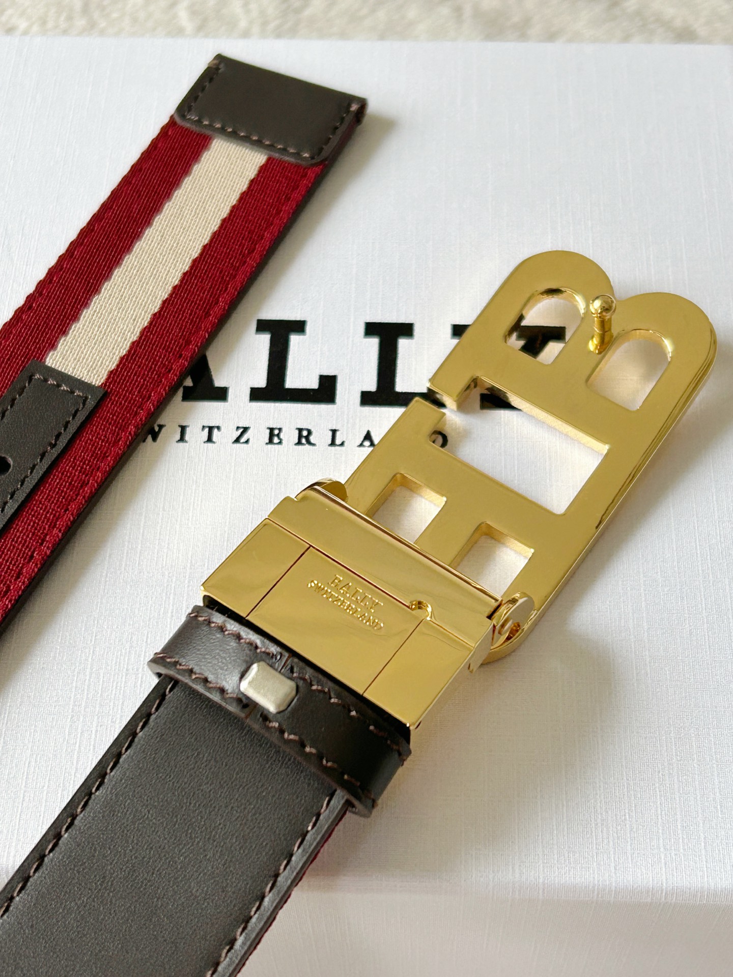 Bally Male Leather Belt Top Grain Leather M-l