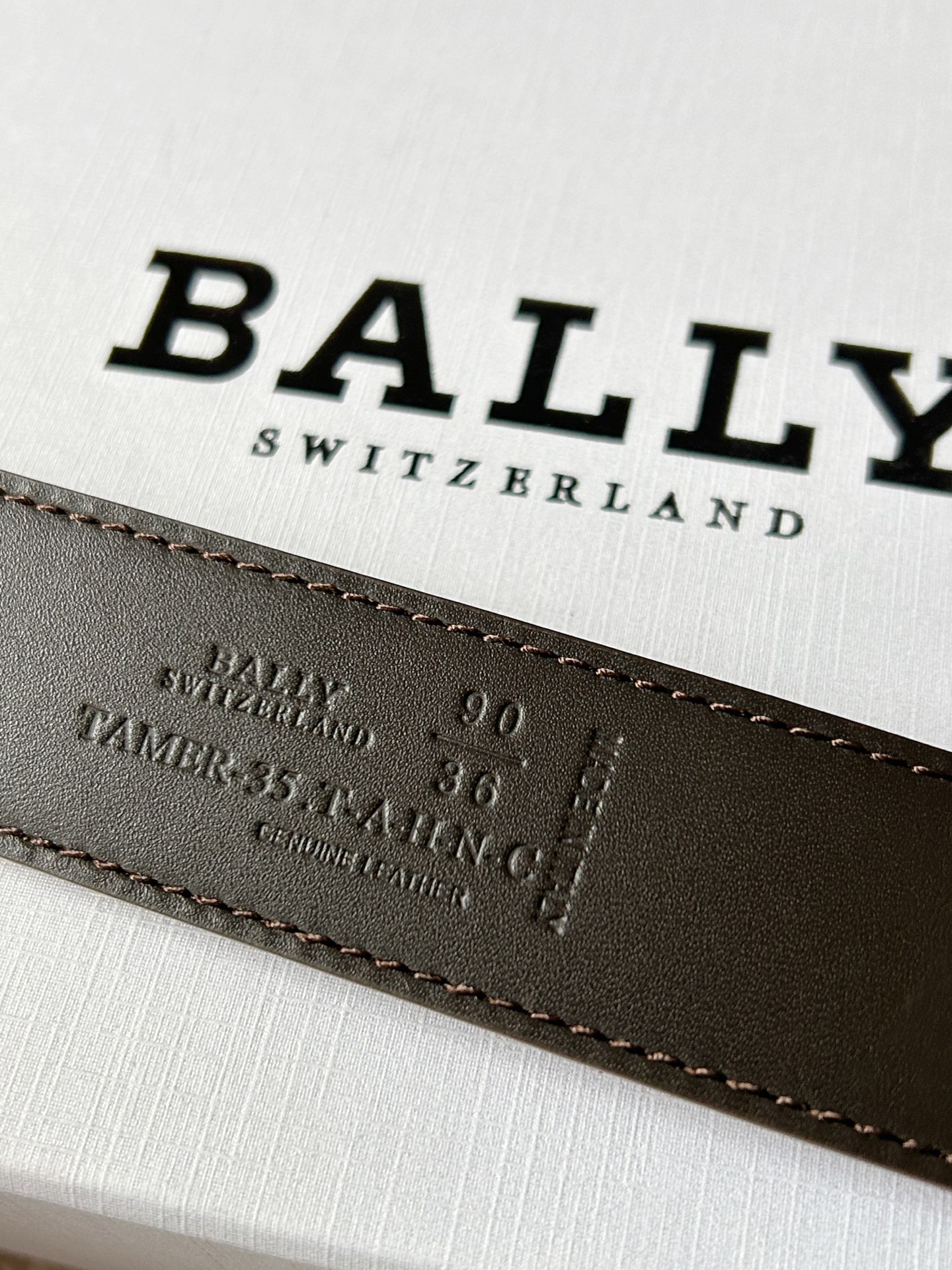 Bally Male Leather Belt Top Grain Leather M-l