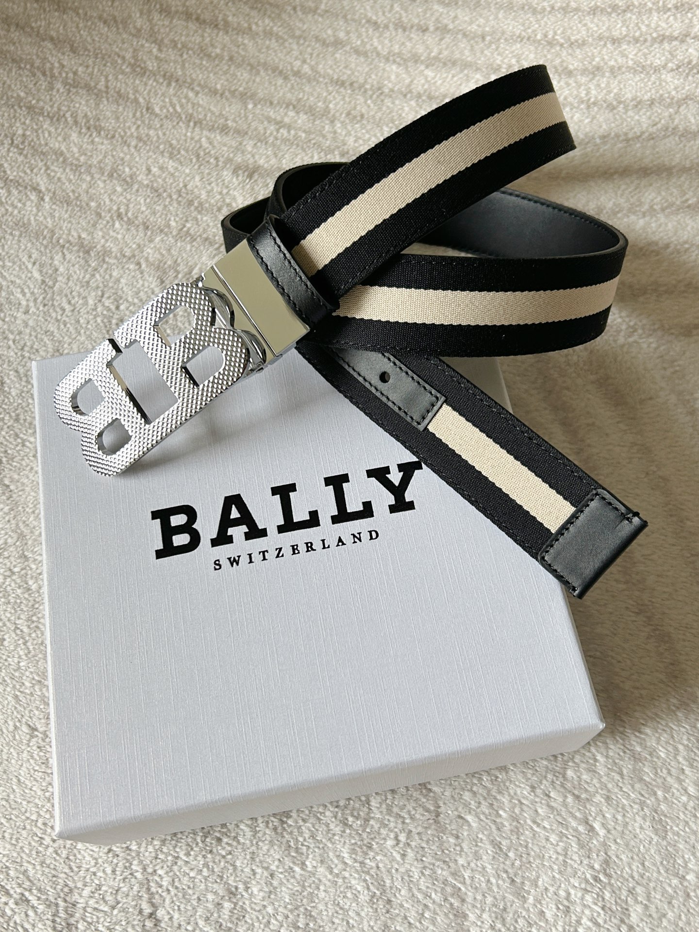 Bally Male Leather Belt Top Grain Leather M-l