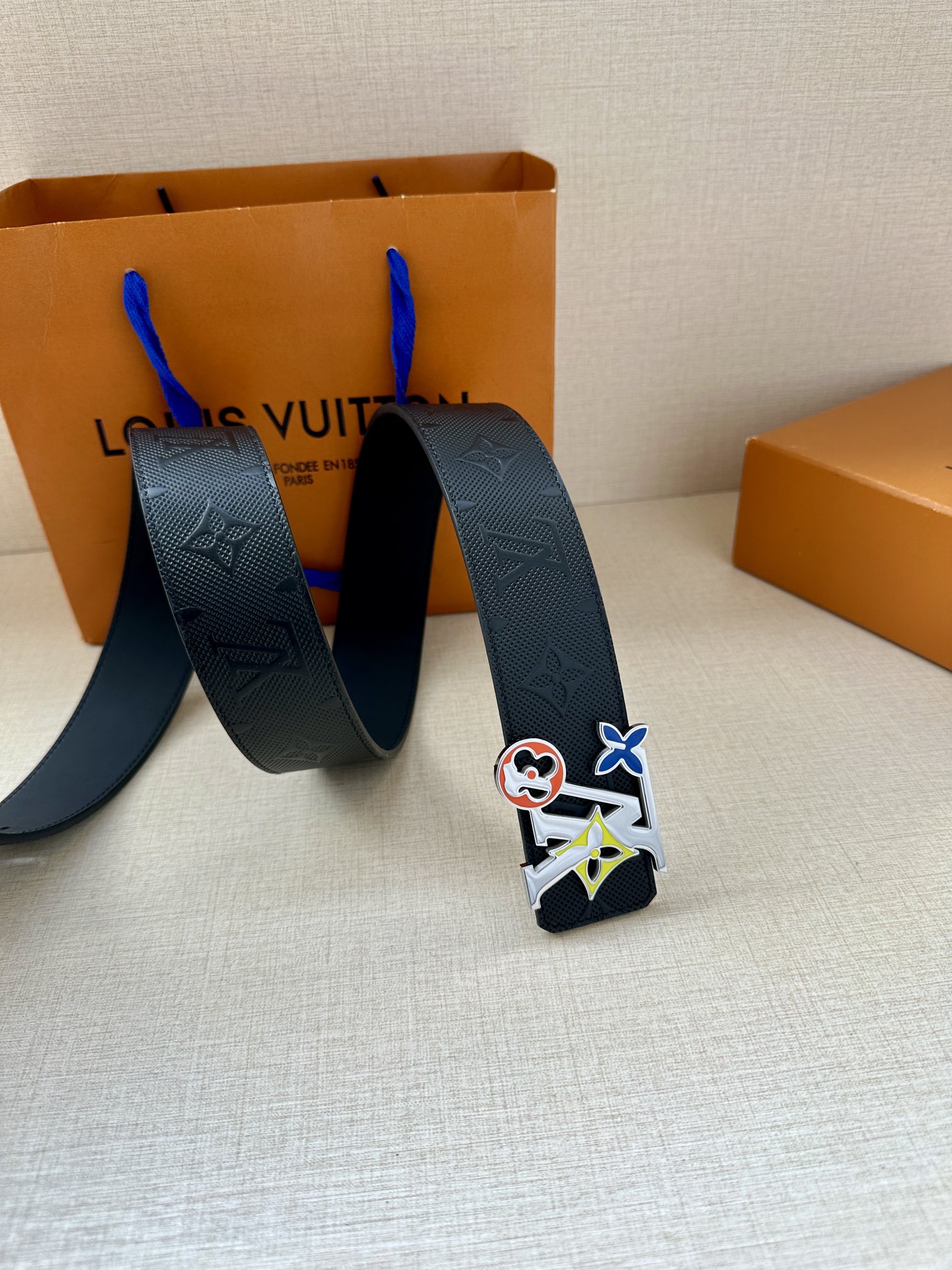 Louis Vuitton Leather Belt Cow Leather L