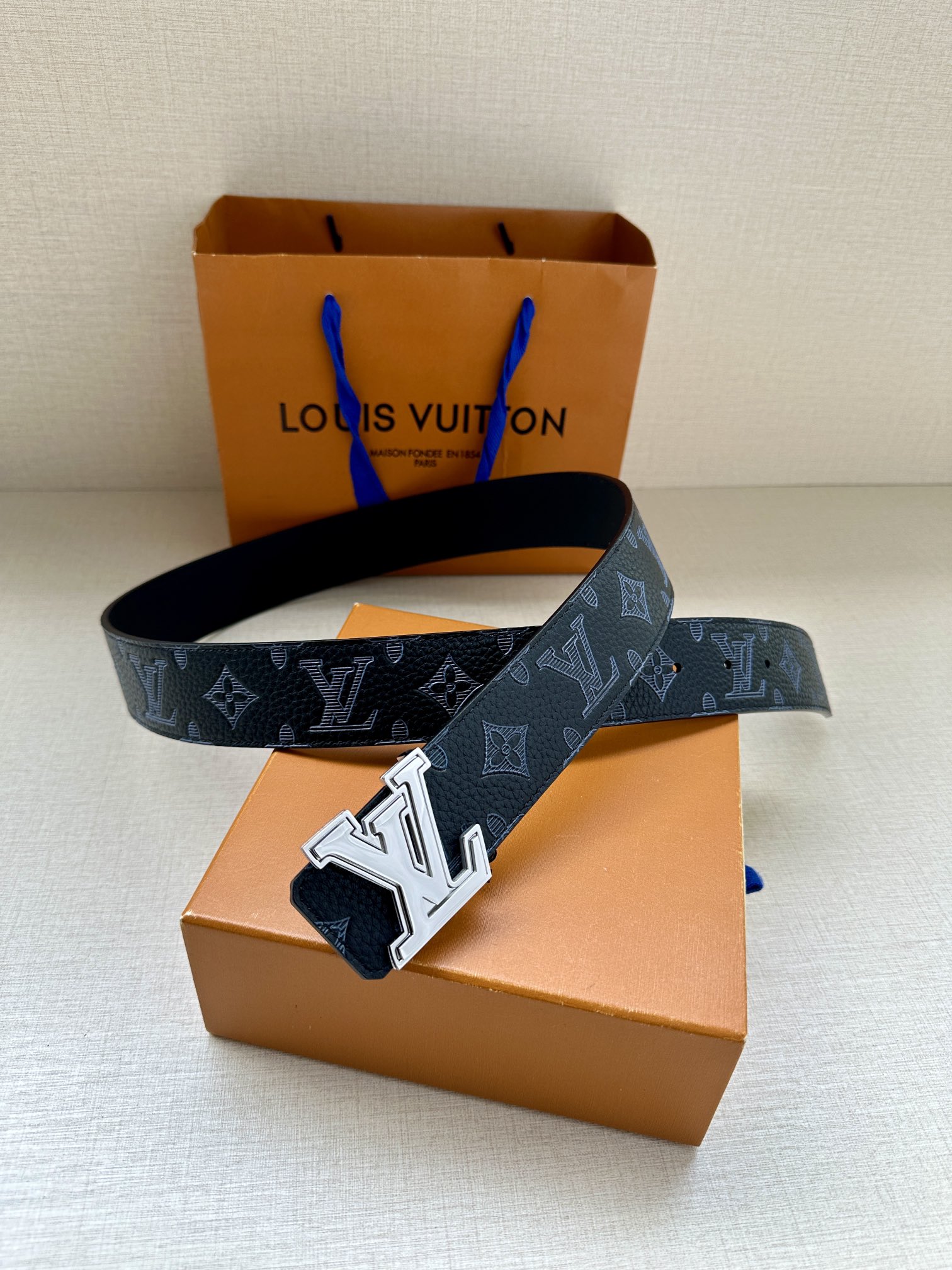 Louis Vuitton Basic Belt Top Grain Leather L