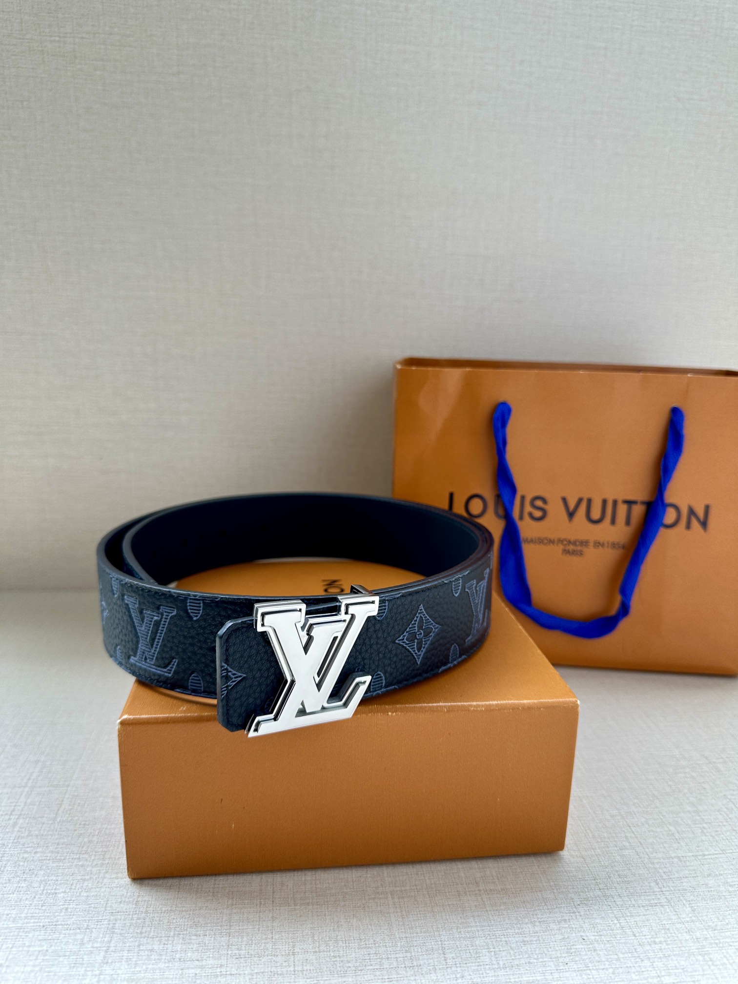 Louis Vuitton Basic Belt Top Grain Leather L