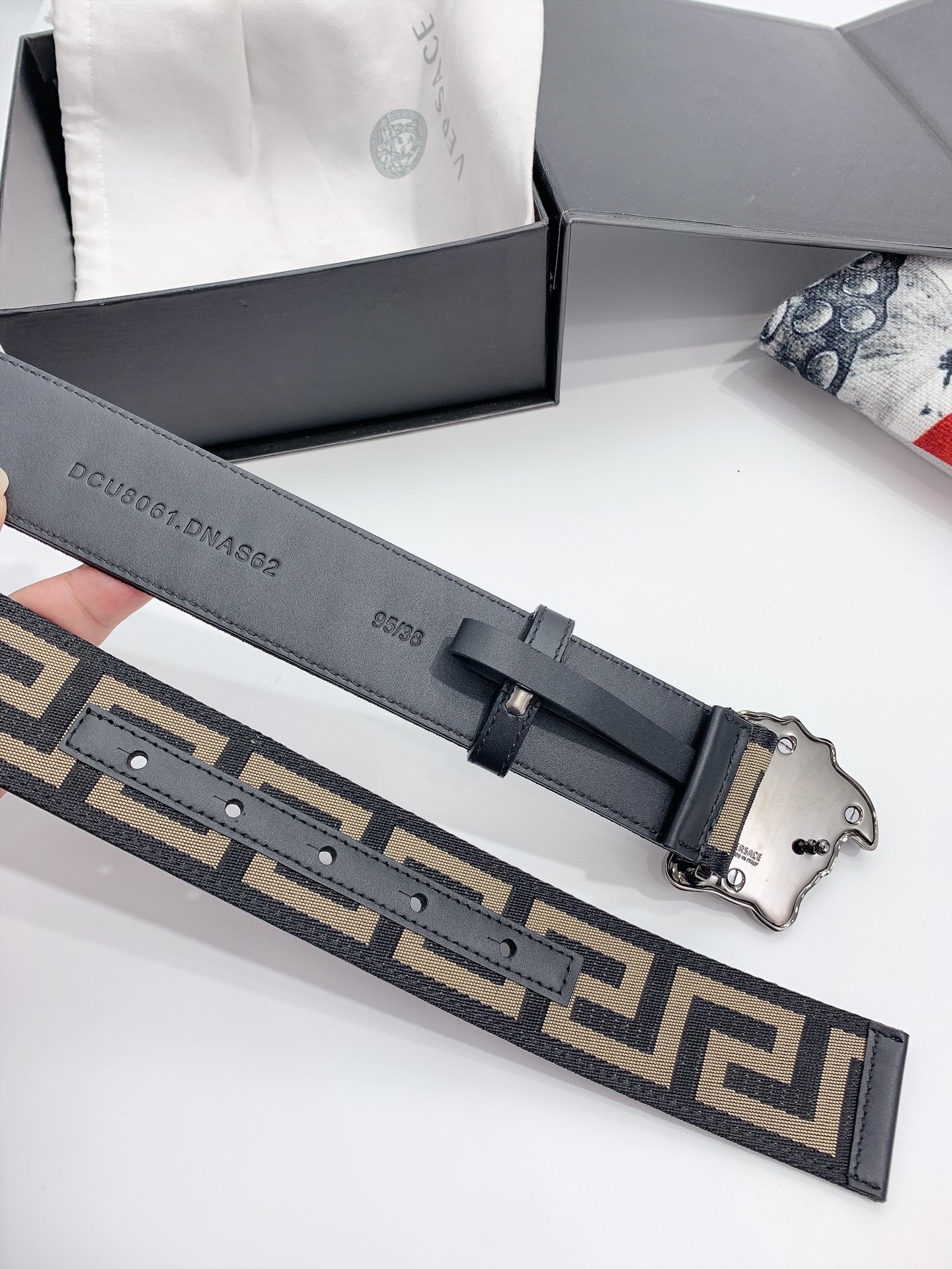 Givenchy Basic Belt