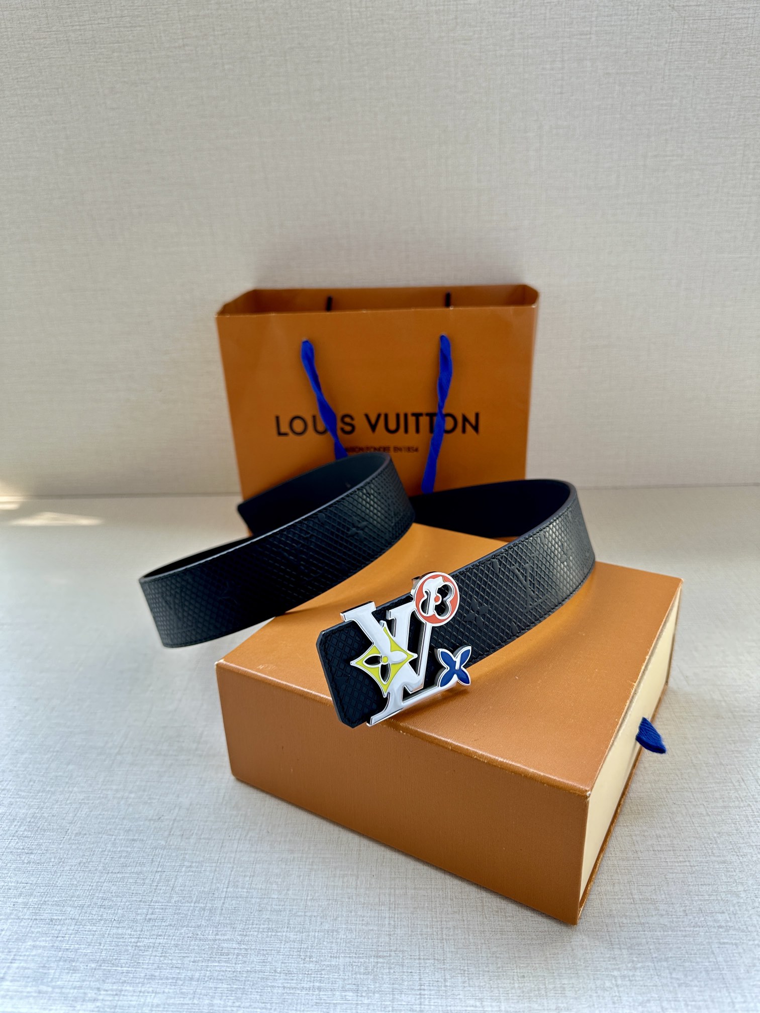 Louis Vuitton Leather Belt Cow Leather L