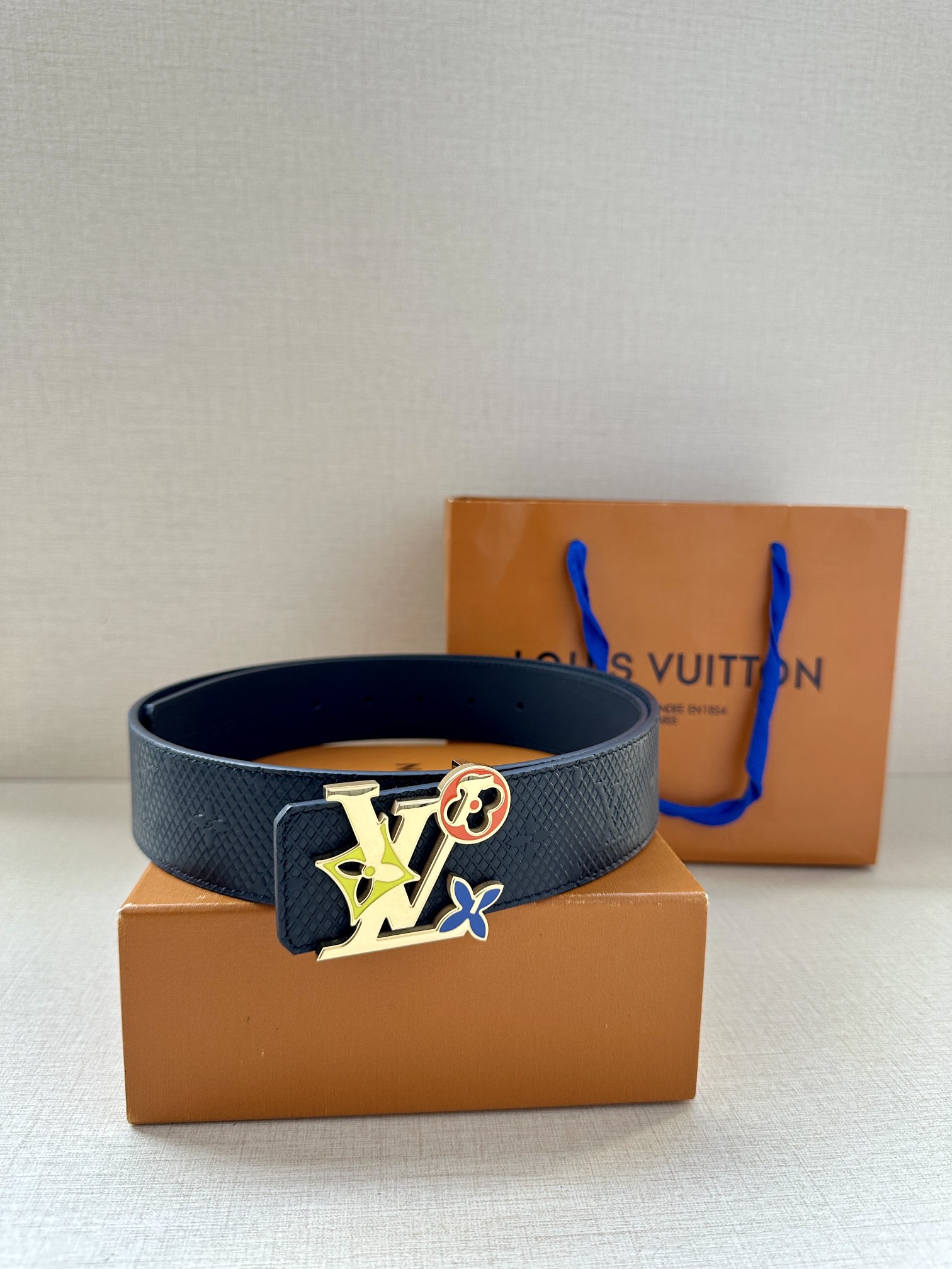 Louis Vuitton Leather Belt Cow Leather L