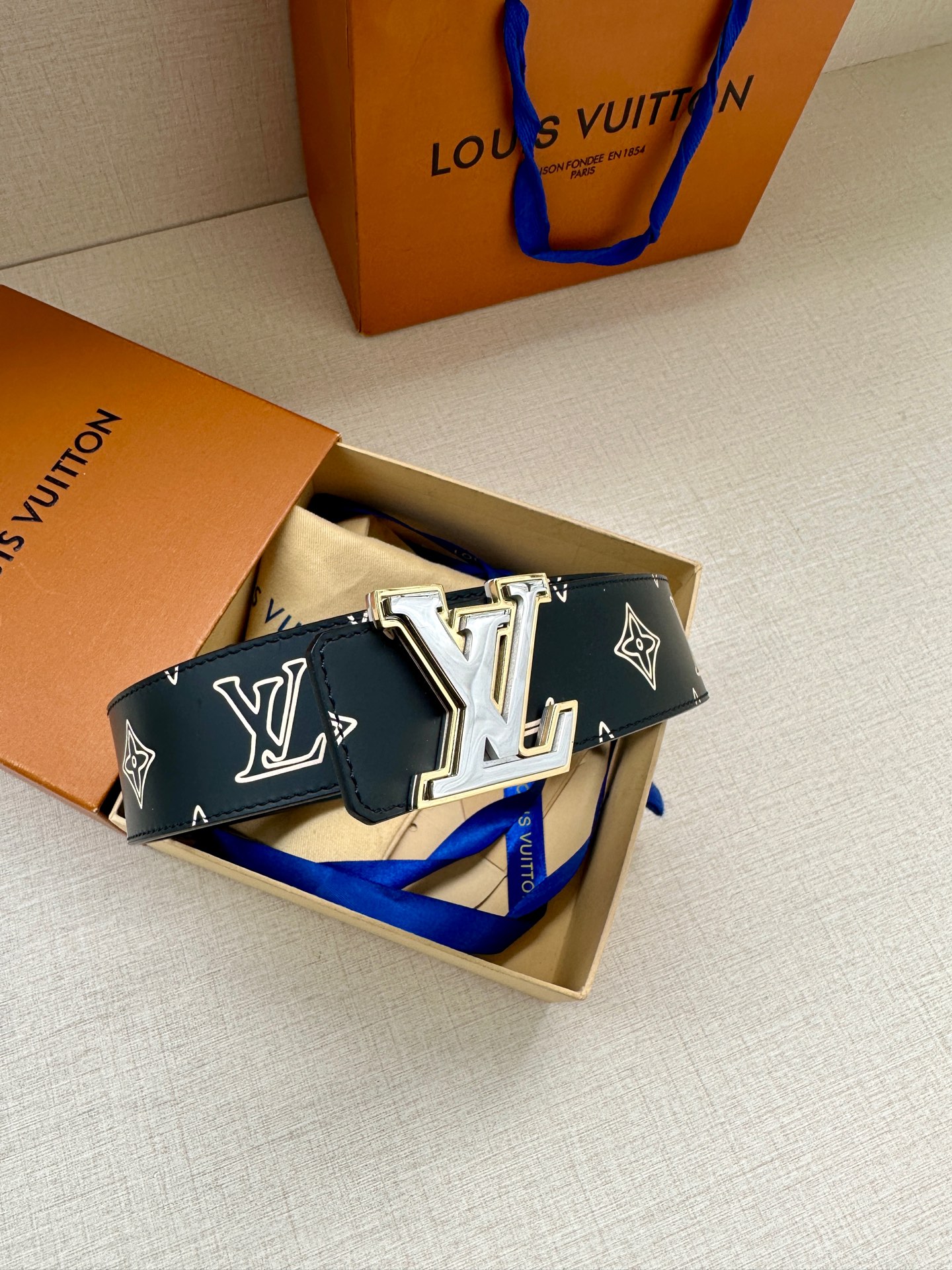 Louis Vuitton Basic Belt Cow Leather L