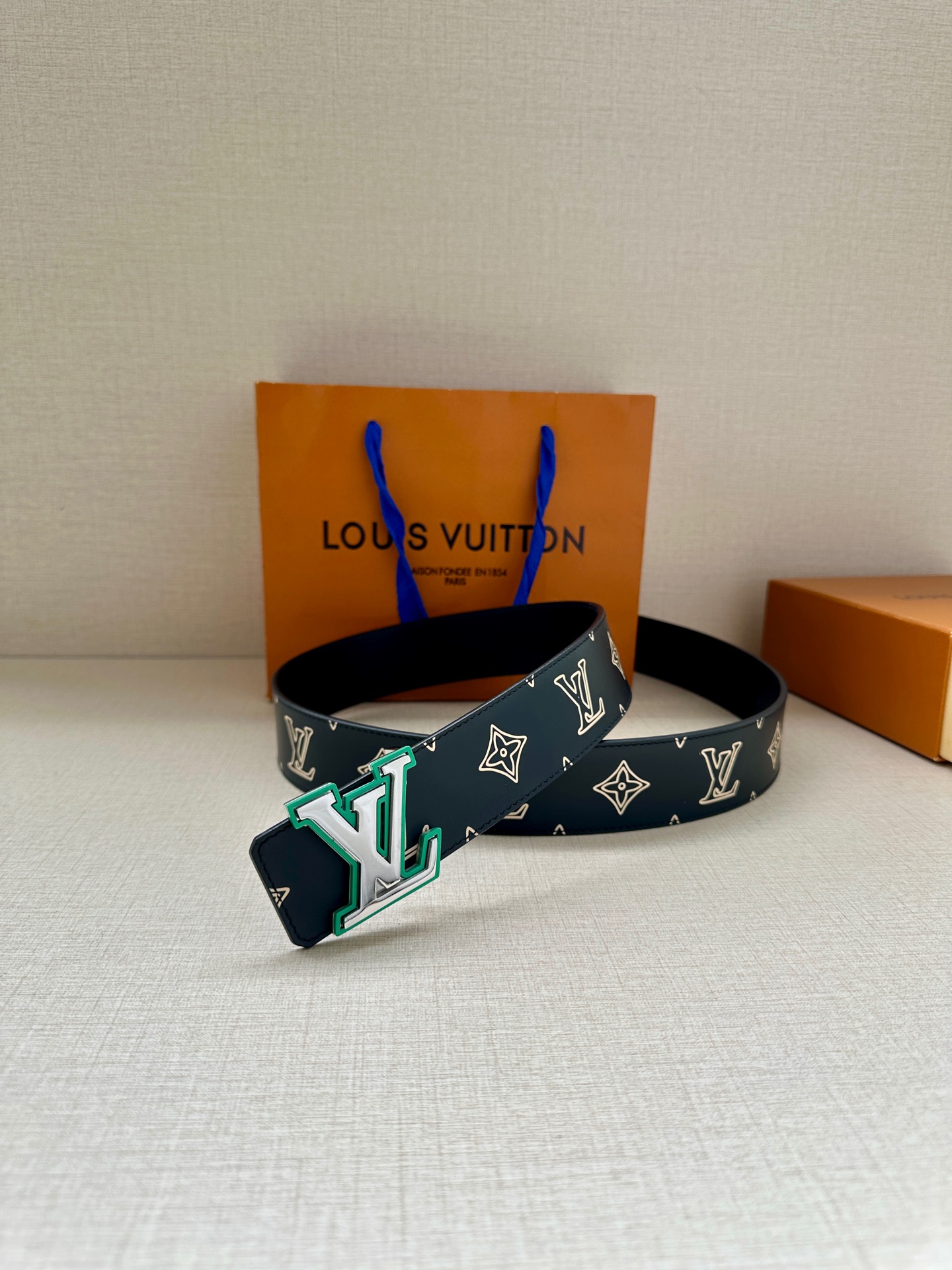 Louis Vuitton Basic Belt Cow Leather L