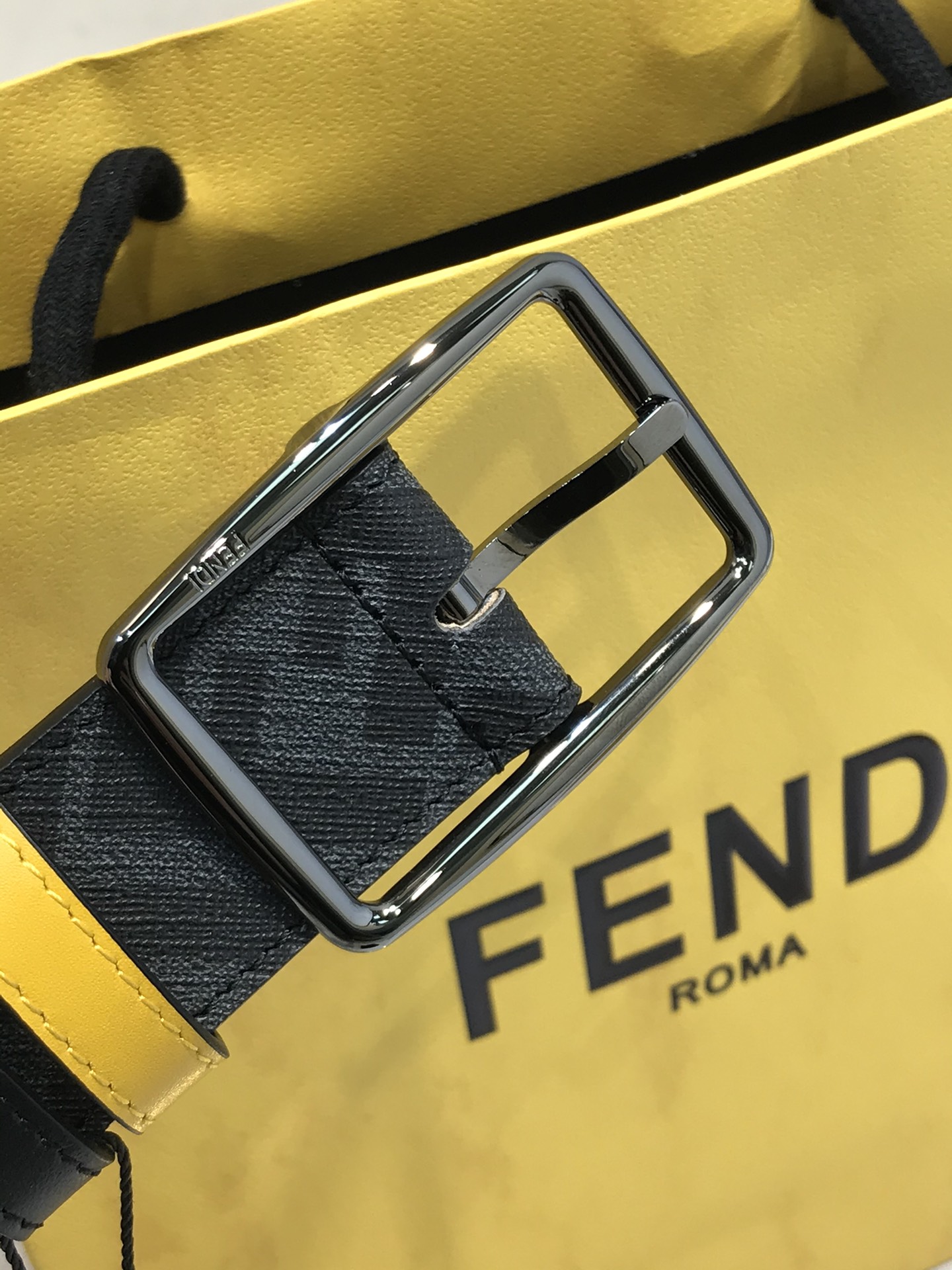 Fendi Male Leather Belt Cow Leather 35mm