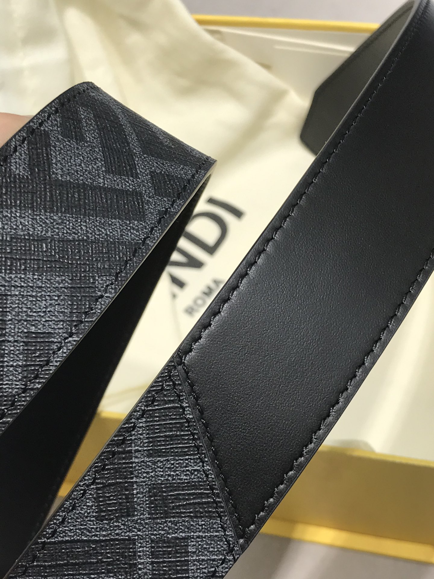 Fendi Male Leather Belt Cow Leather 35mm