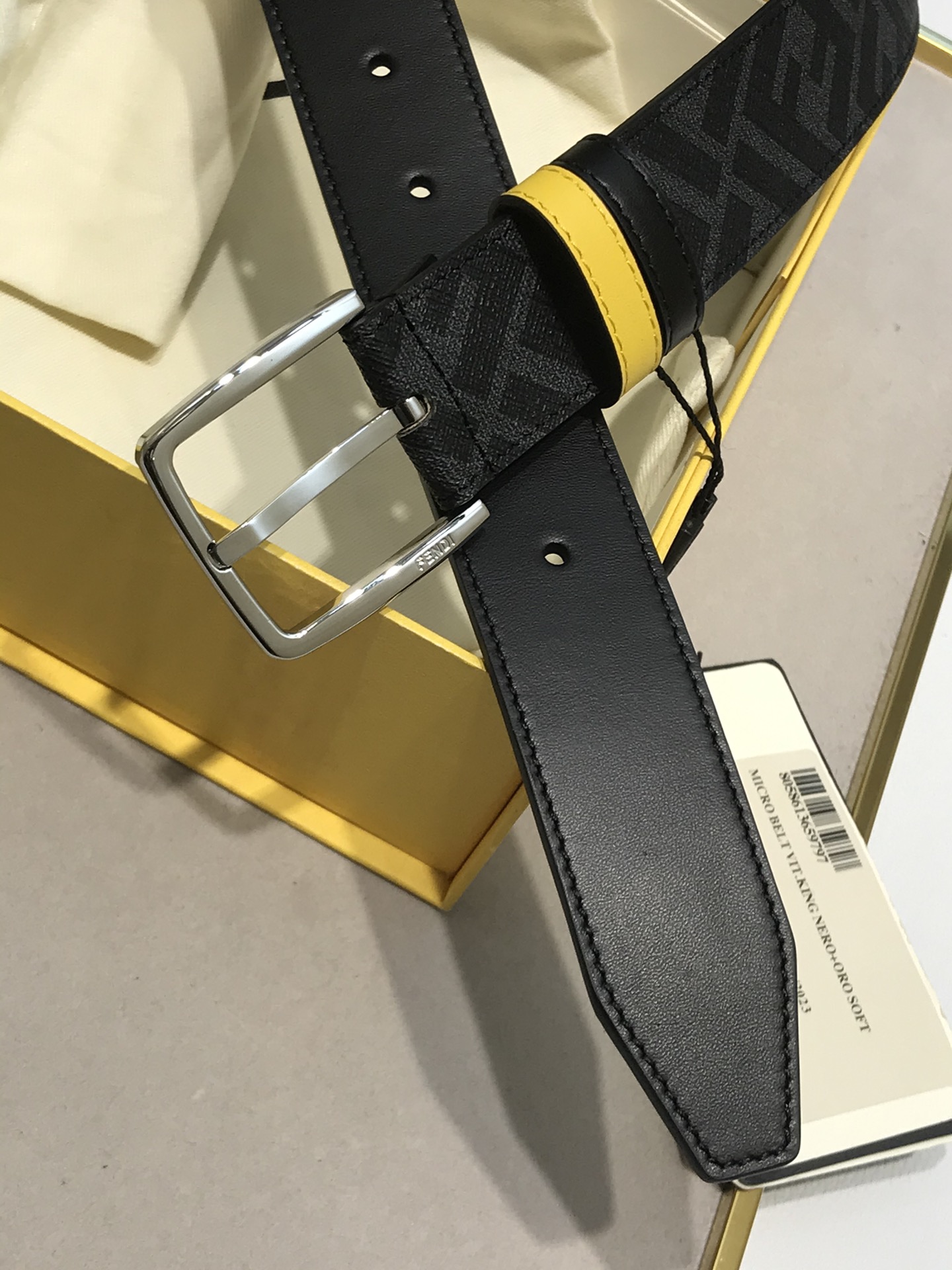 Fendi Male Leather Belt Cow Leather 35mm