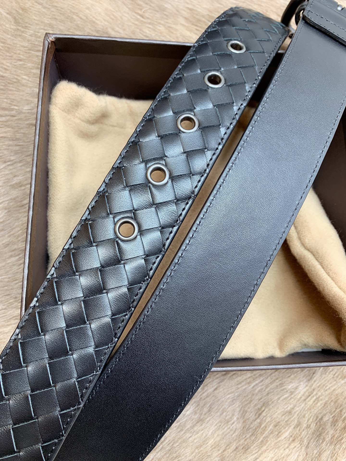 Bottega Veneta Male Leather Belt Top Grain Leather M-l