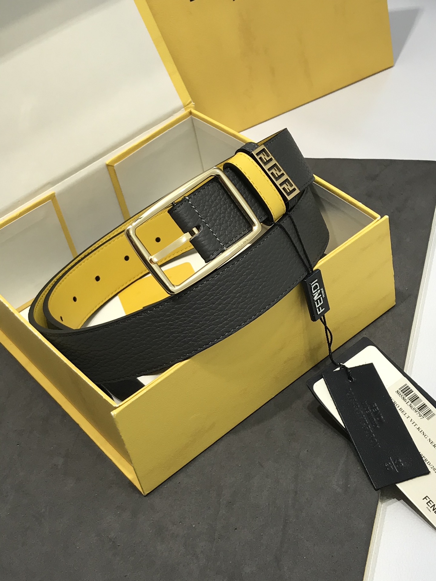 Fendi Leather Belt Cow Leather 35mm