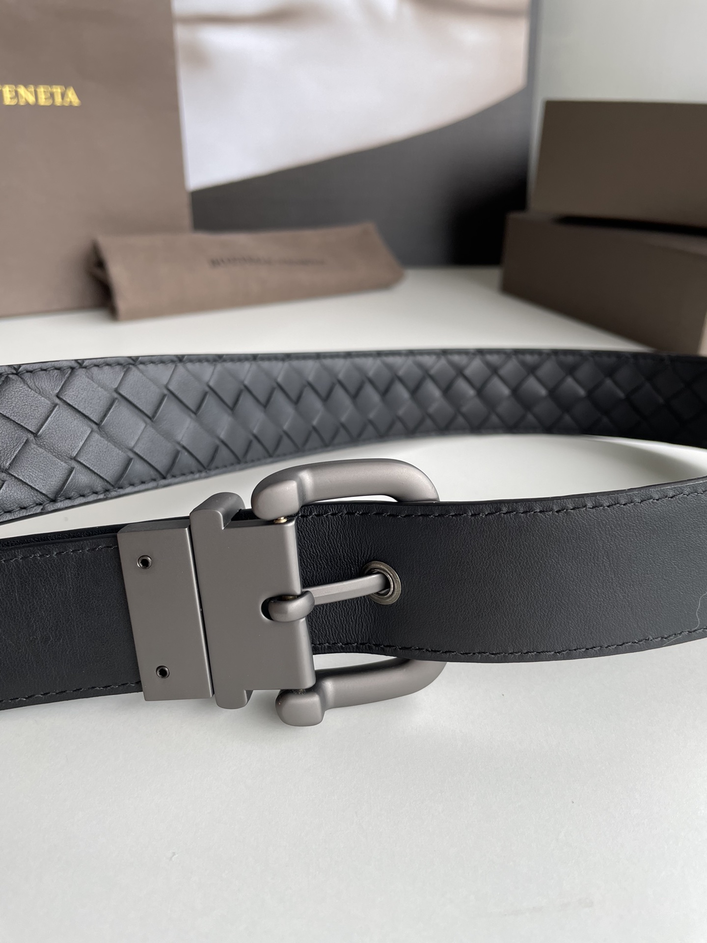 Bottega Veneta Pin Buckle Belt M
