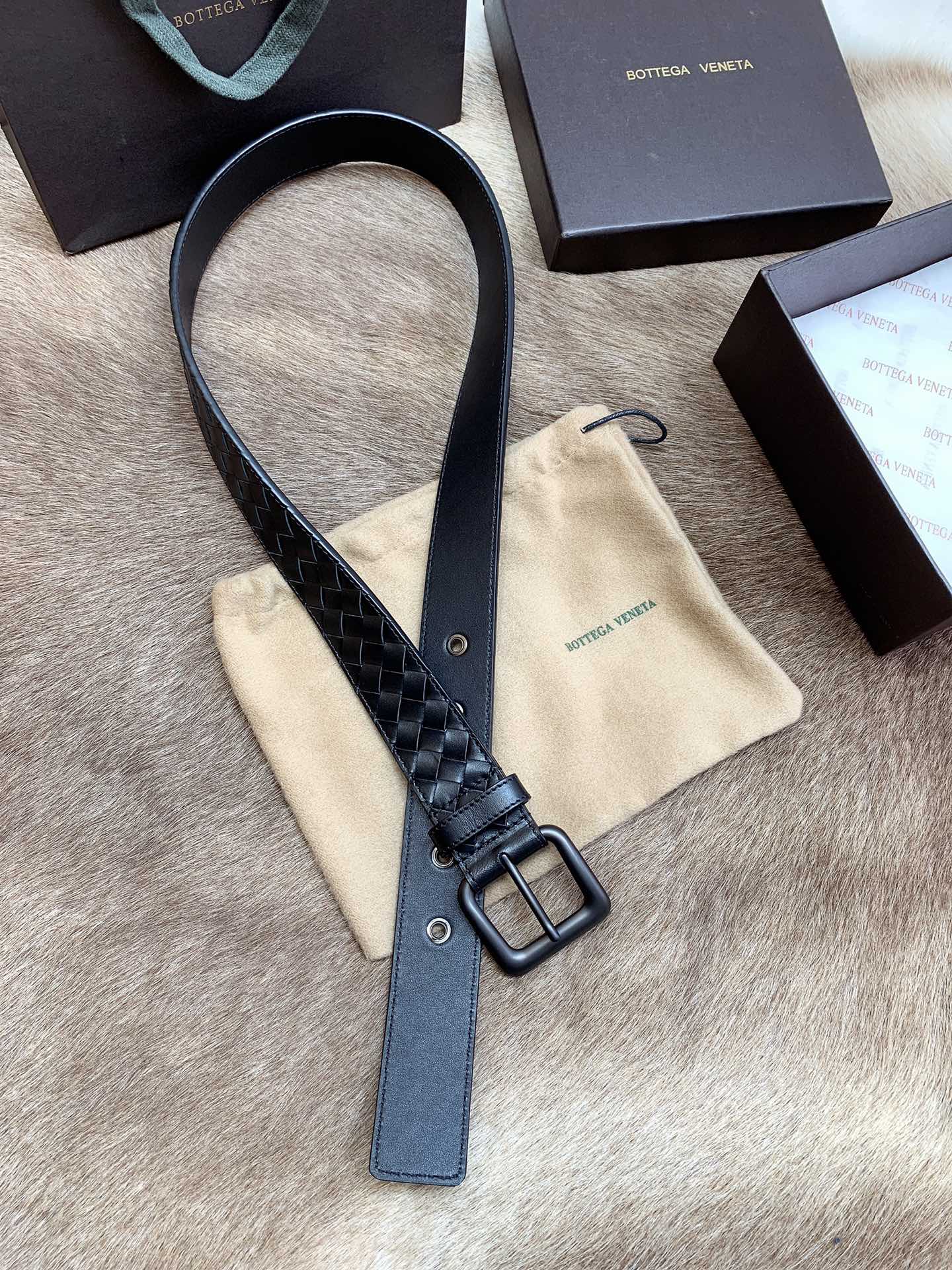 Bottega Veneta Male Leather Belt Top Grain Leather M-l